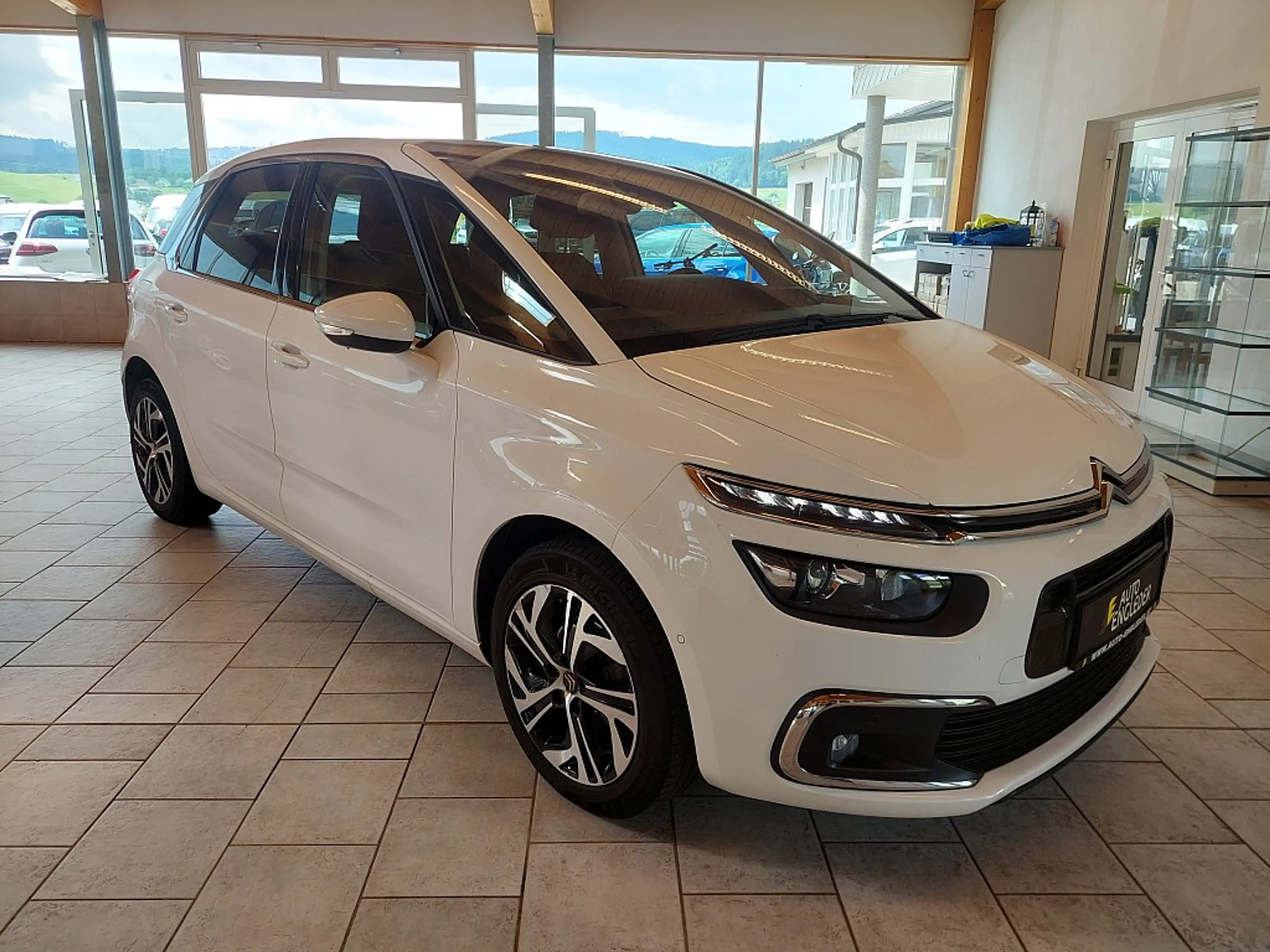 Citroen C4 SpaceTourer C4 Spacetourer PureTech 130 S&S 6-Gang Live — photo 4