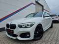 BMW 118 i Lim. 3-trg. M Sportpaket* NAVI*LED*18Zoll Weiß - thumbnail 1
