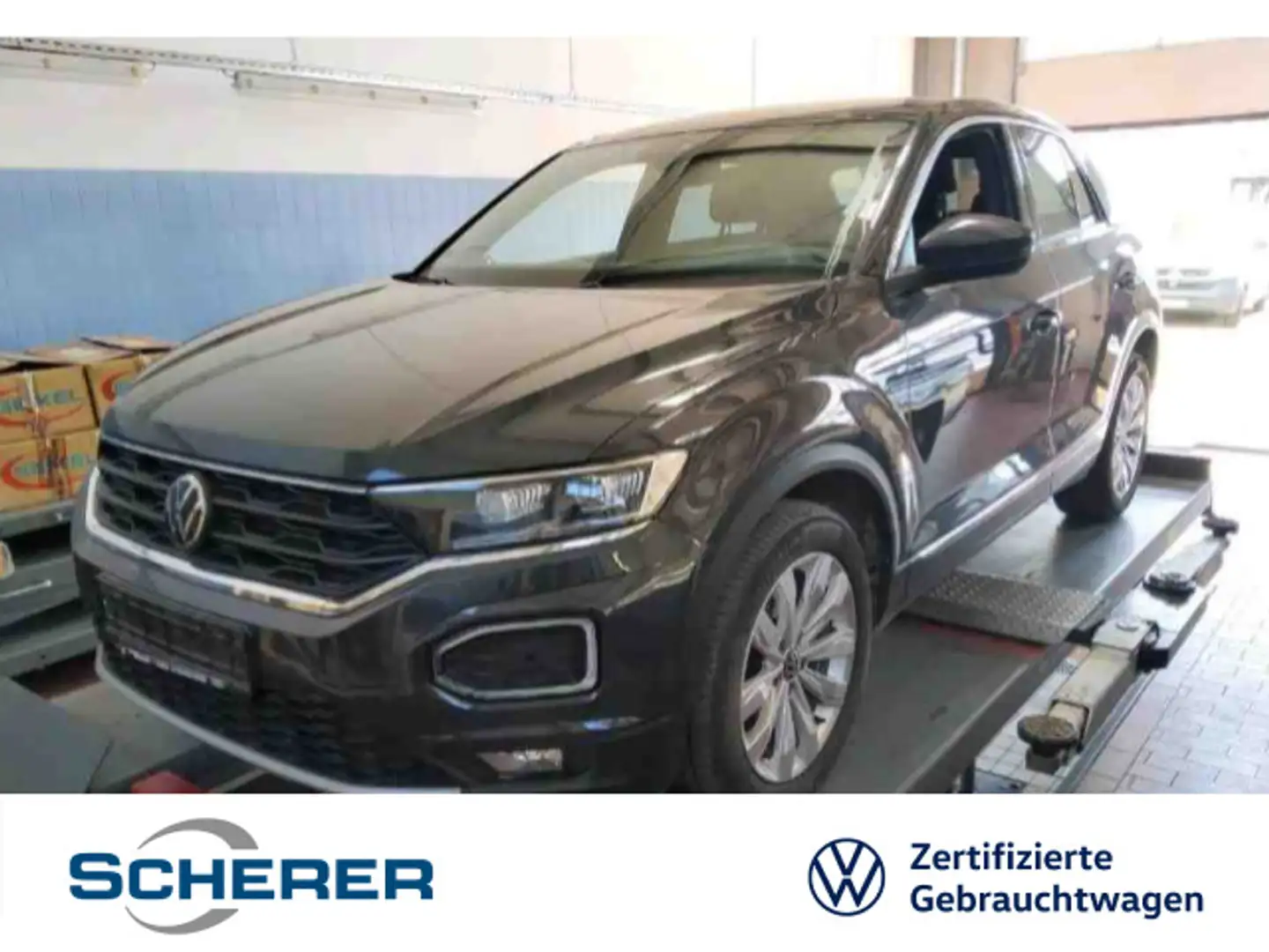 Volkswagen T-Roc T-ROC Sport 1.5 TSI LED NAVI EINPARKHILFE KEYLES Grijs - 1