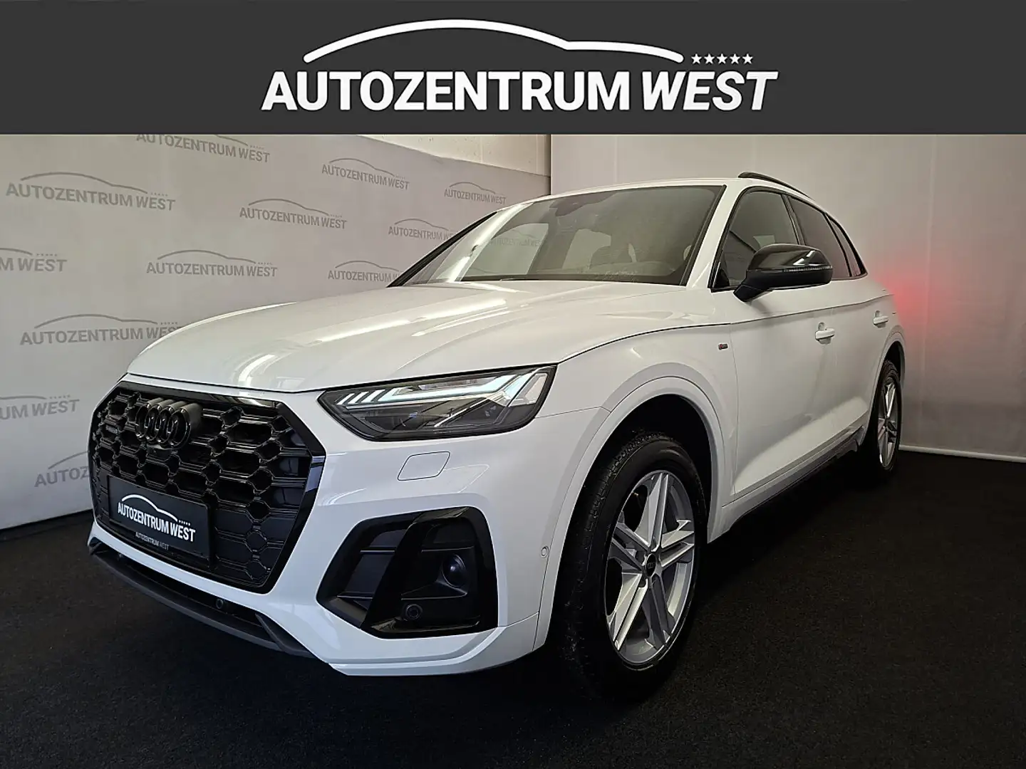 Audi Q5 50 TFSI e PHEV quattro 265/299PS *S line*..Matr... Weiß - 1