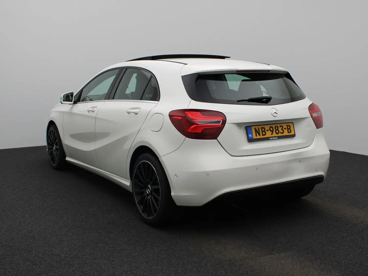 Mercedes-Benz A 180 Prestige | Panoramadak | Airconditioning | Camera Blanc - 2