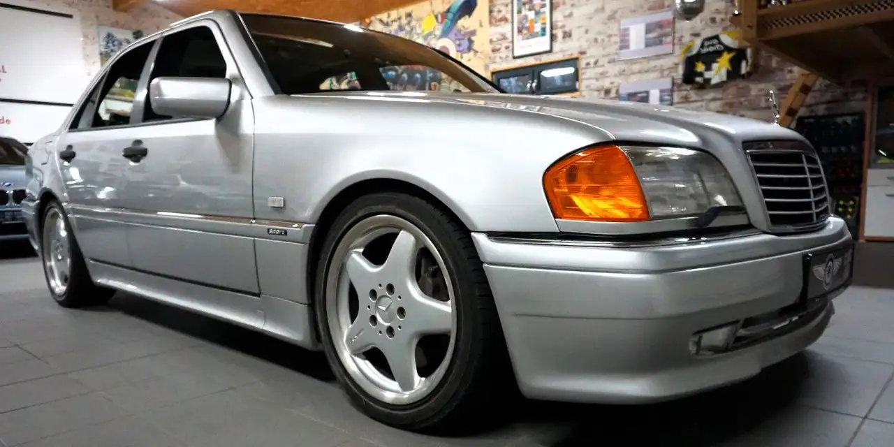 Mercedes-Benz C 36 AMG - erst 101740 KM, foto 4