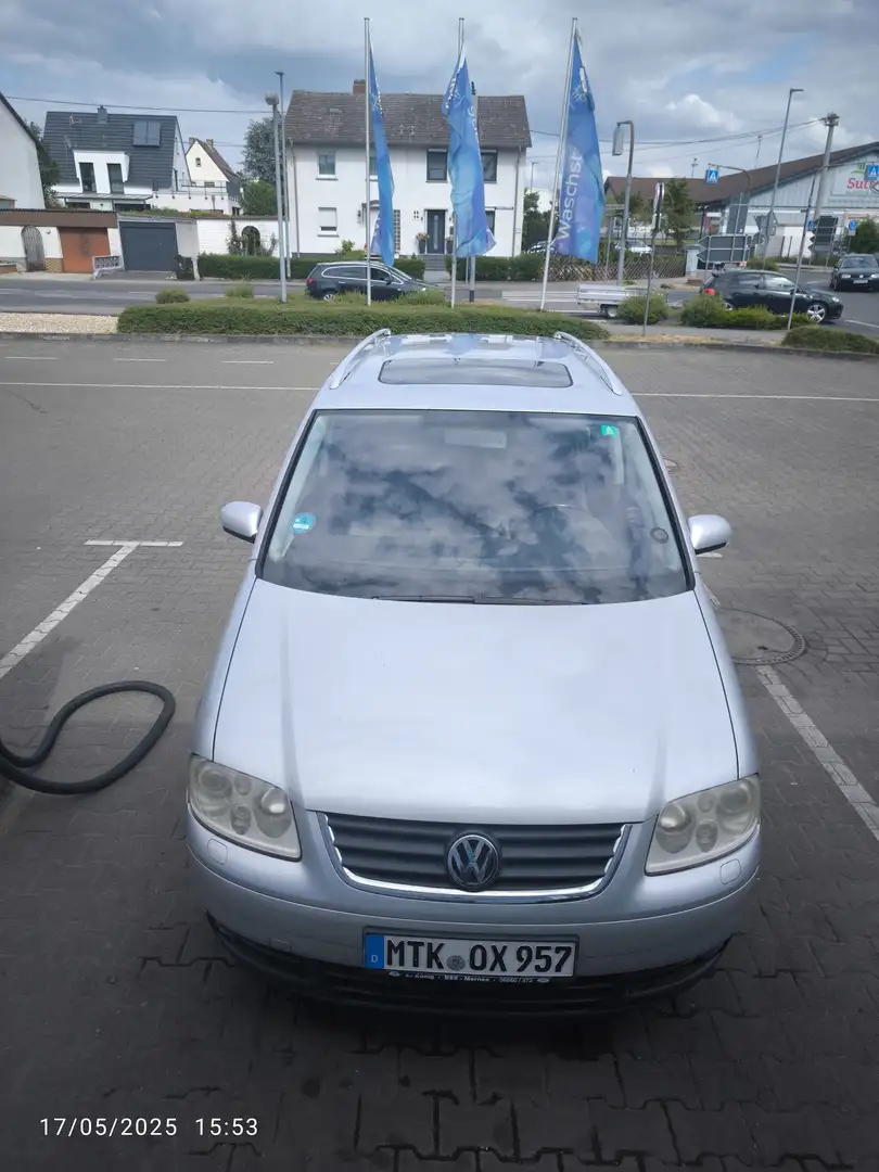 Volkswagen Touran Touran 2.0 TDI DSG Highline Silber - 2