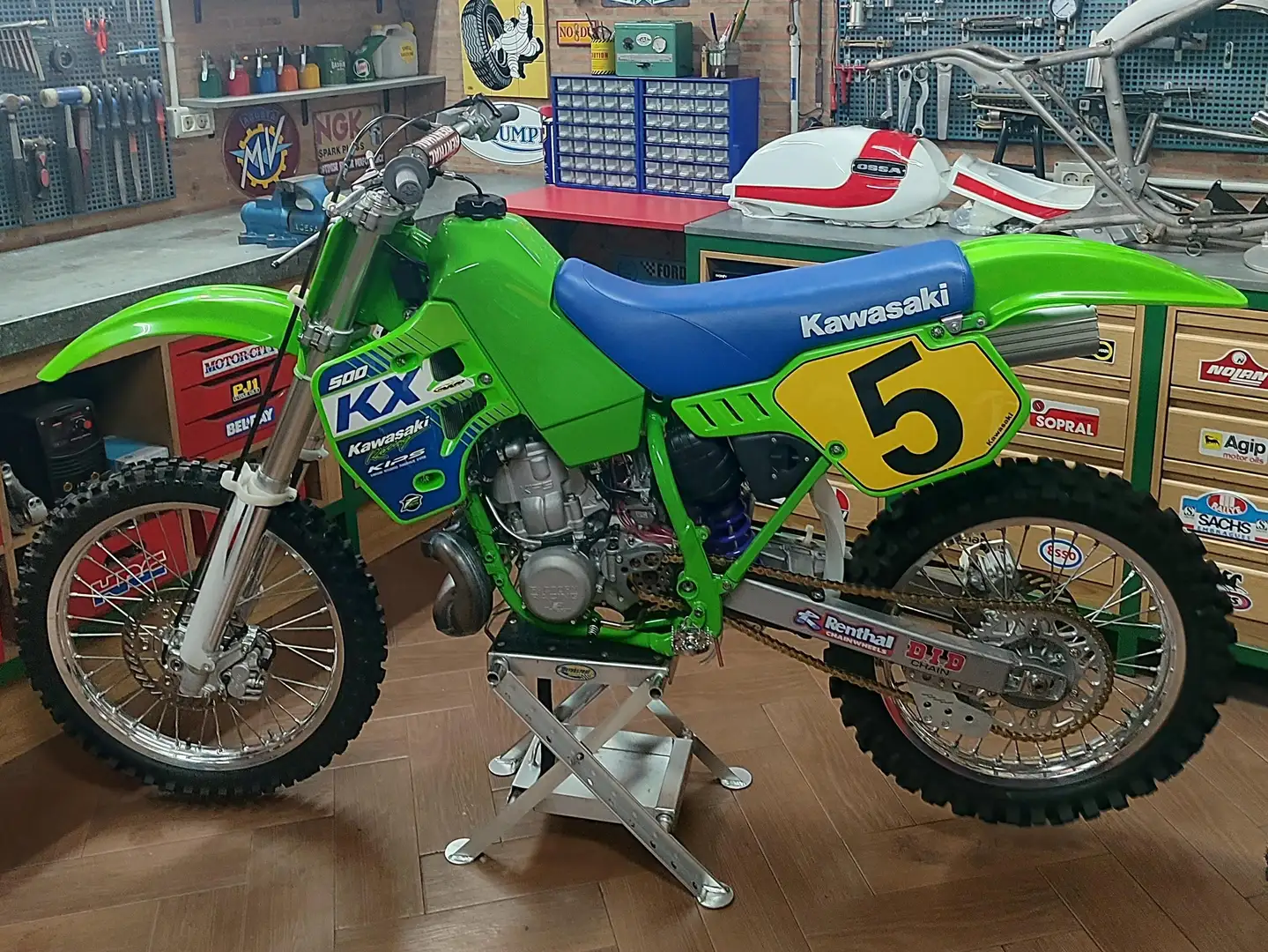 Kawasaki KX 500 Verde - 1