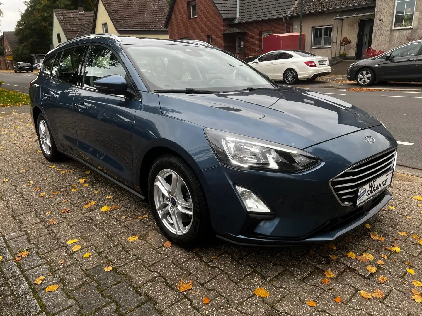 Ford Focus Turnier Cool & Connect 1.HD/WINTERPAK/AHK Bleu - 1