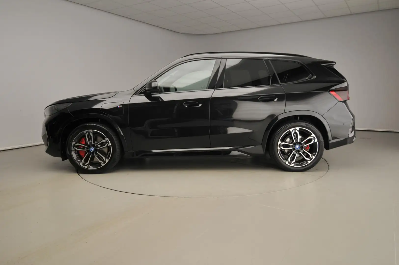 BMW X1 xDrive25e | M-Sportpakket | LED | Leder | Navigati Noir - 2