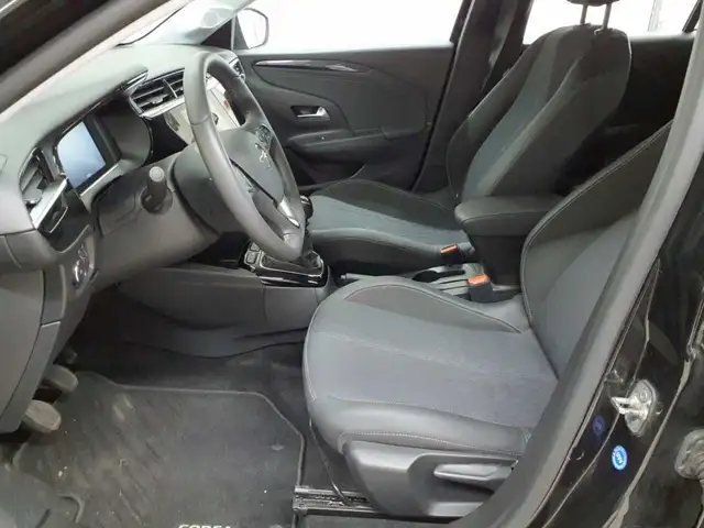 Opel Corsa view 8