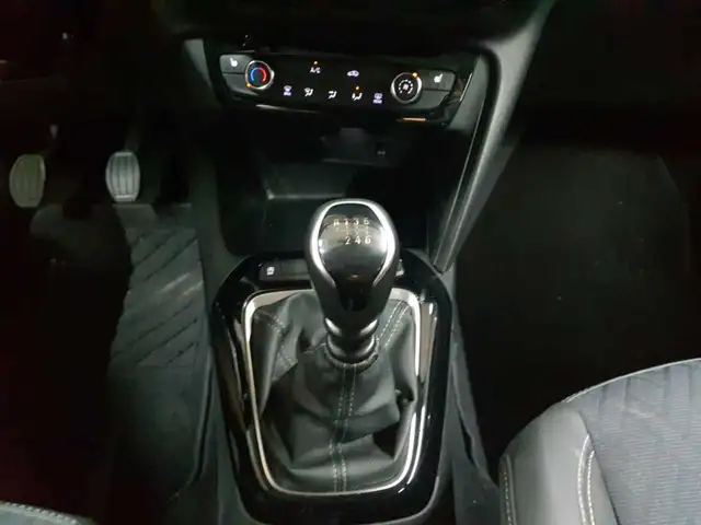 Opel Corsa view 10