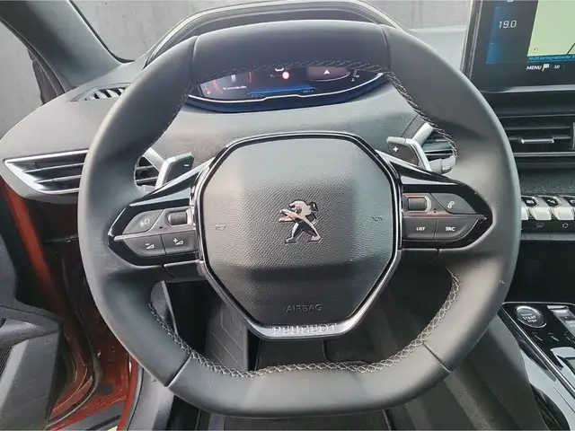 Peugeot 5008 view 10