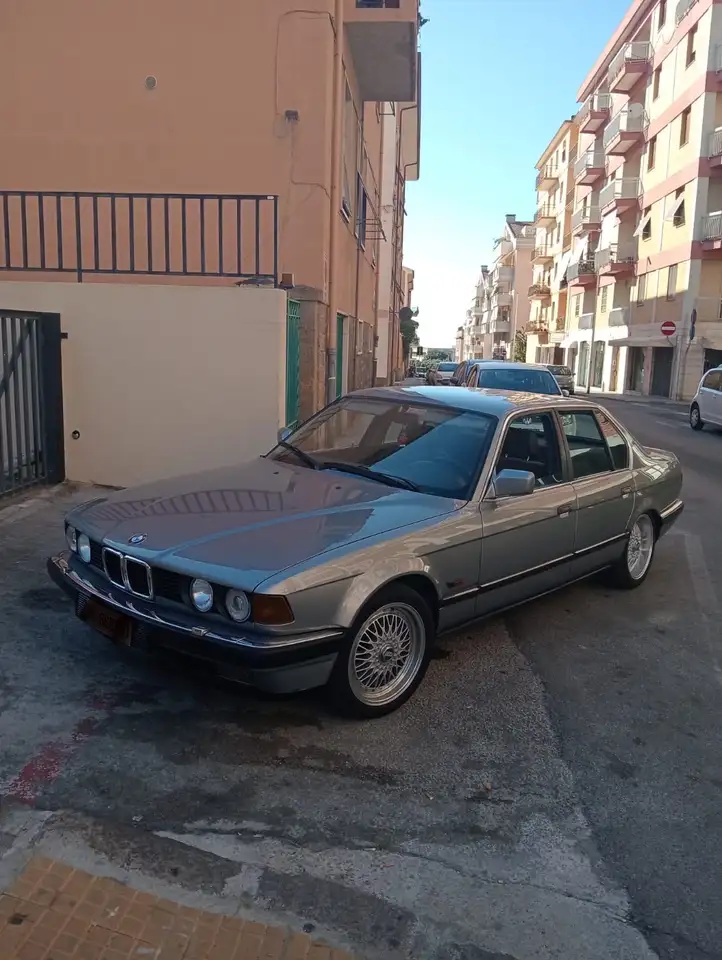 BMW 730i, foto 8