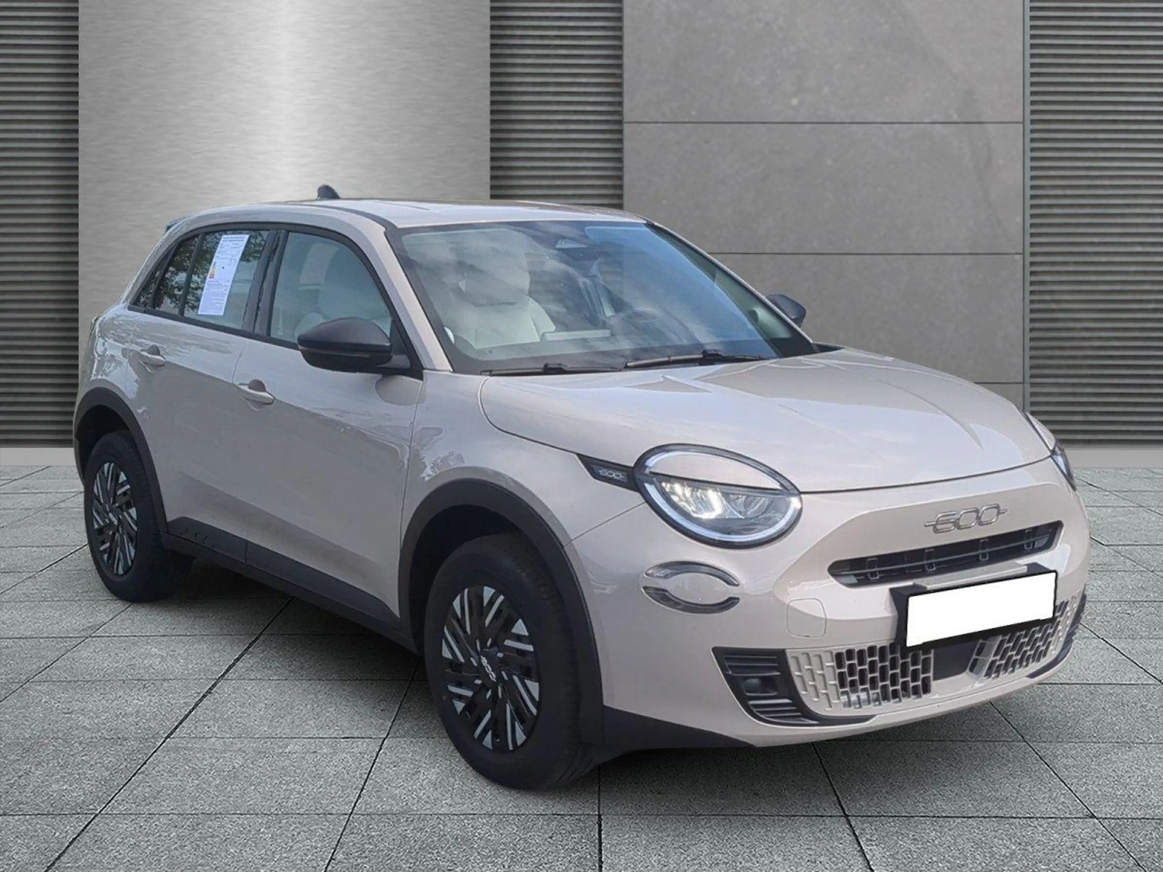 Fiat 600 Pop SHZ Full-Hybrid 110 PS eDCT Automatik 81 kW...