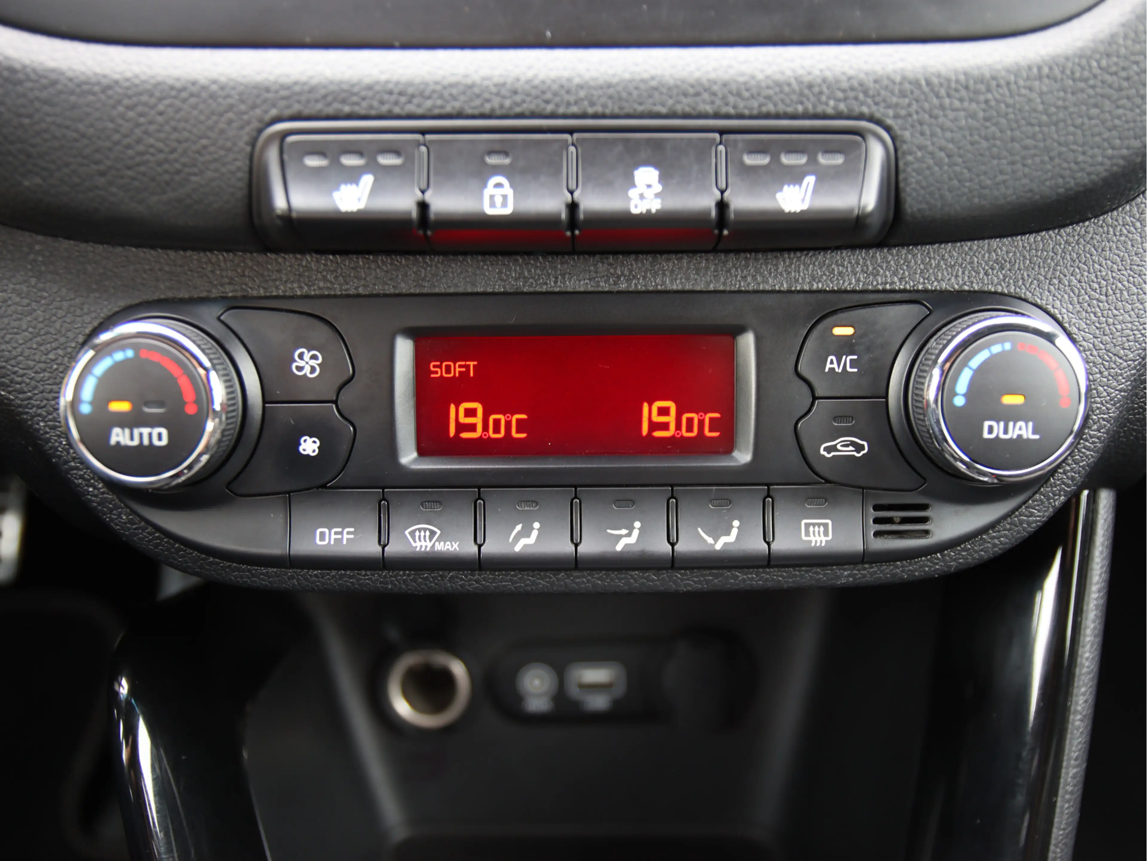 Kia Ceed SW / cee'd SW Sportswagon 1.0 T-GDi GT-Line Edition Camera-Carpl — photo 32