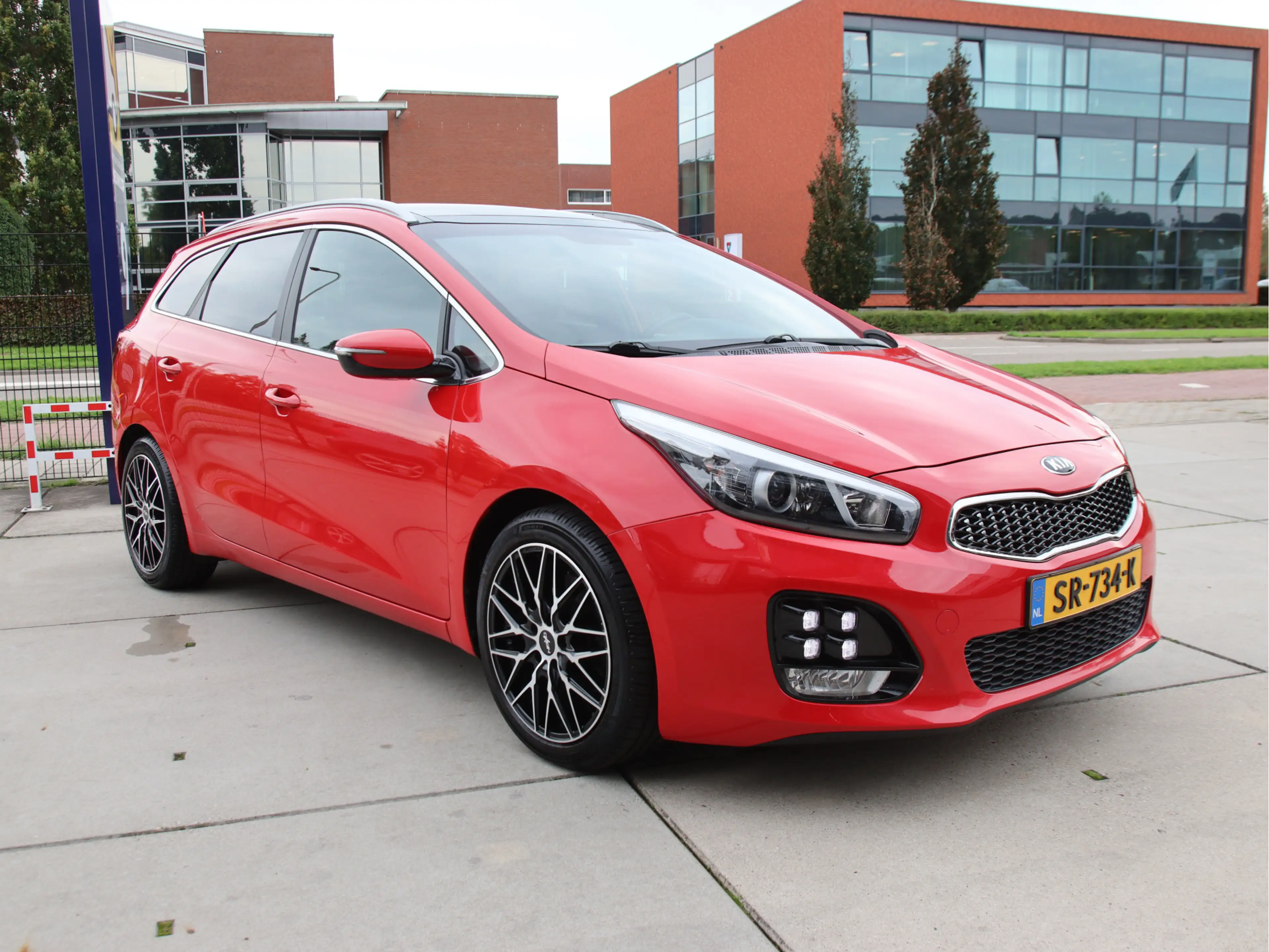 Kia Ceed SW / cee'd SW Sportswagon 1.0 T-GDi GT-Line Edition Camera-Carpl — photo 3