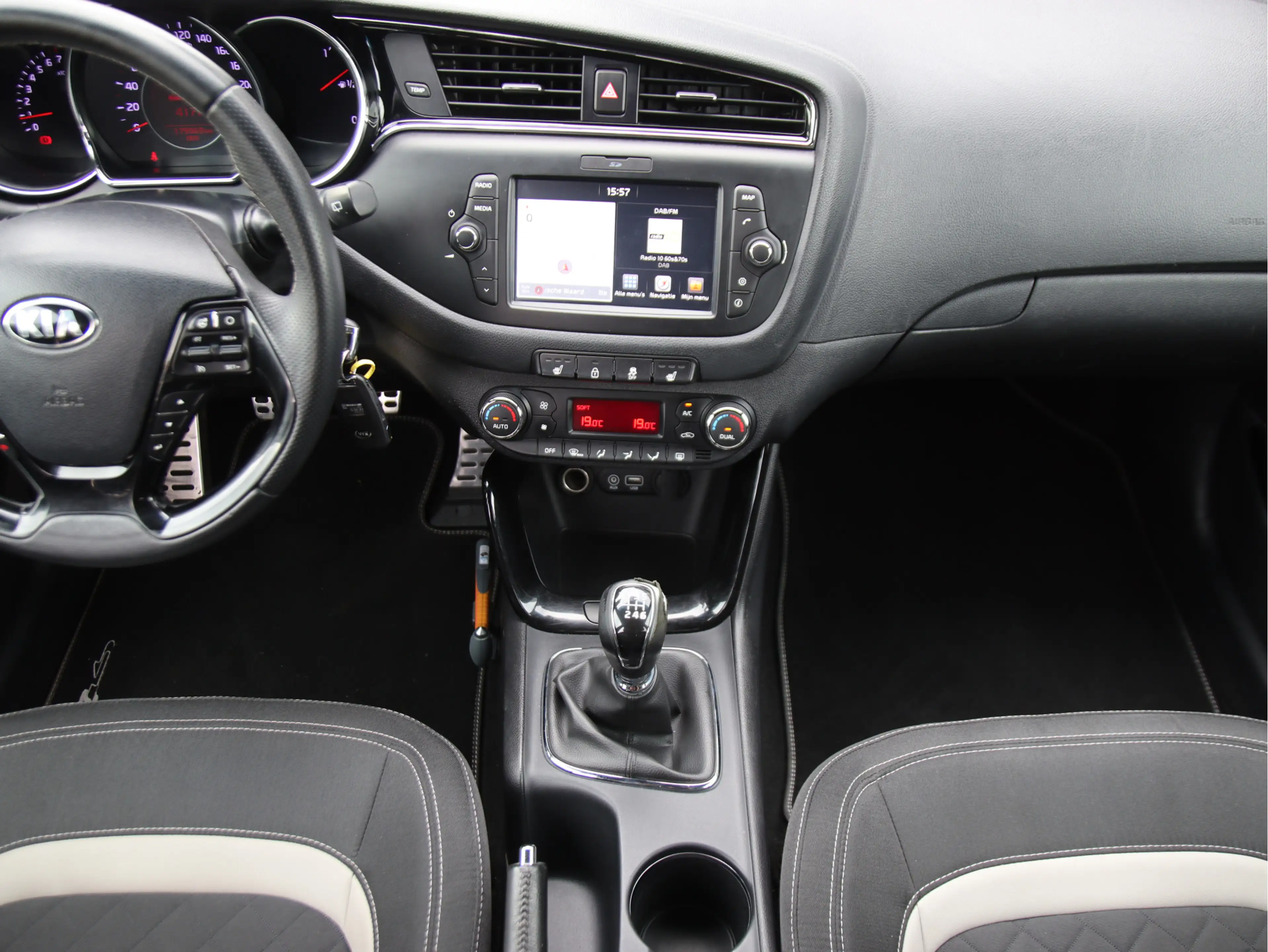 Kia Ceed SW / cee'd SW Sportswagon 1.0 T-GDi GT-Line Edition Camera-Carpl — photo 24