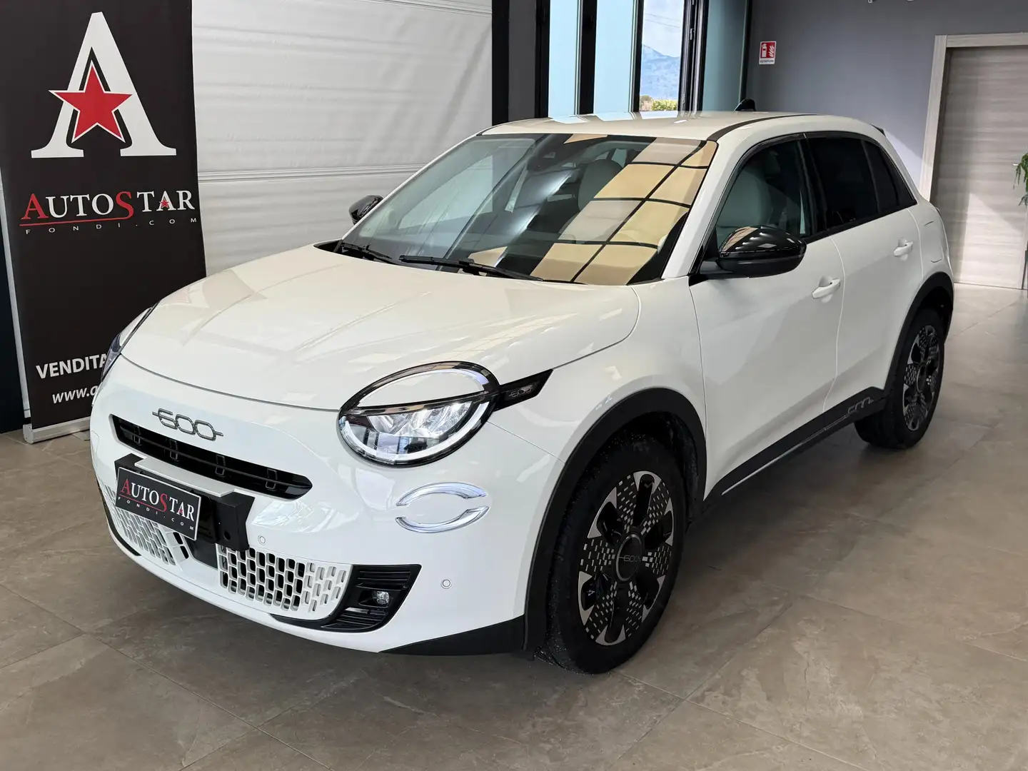 Fiat 600 1.2 hybrid La Prima II 110cv auto Bianco - 1