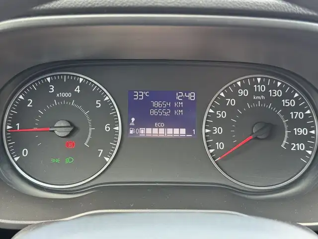 Dacia Duster view 11