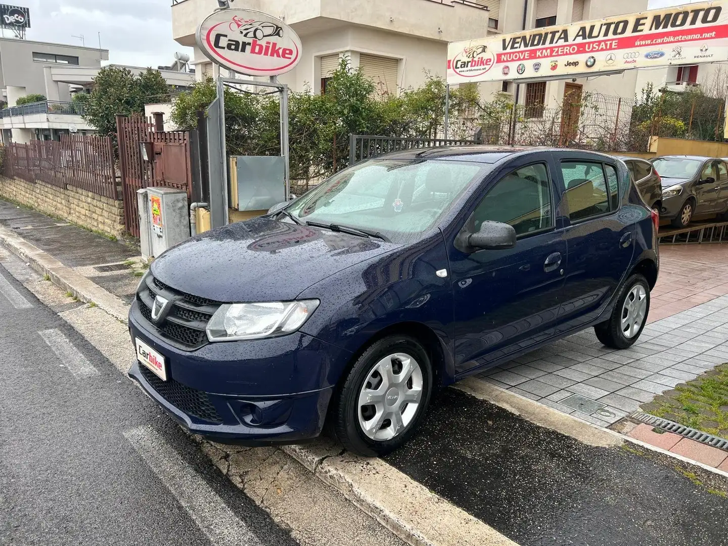 Dacia Sandero Sandero 1.2 Ambiance Gpl 75cv Blauw - 1