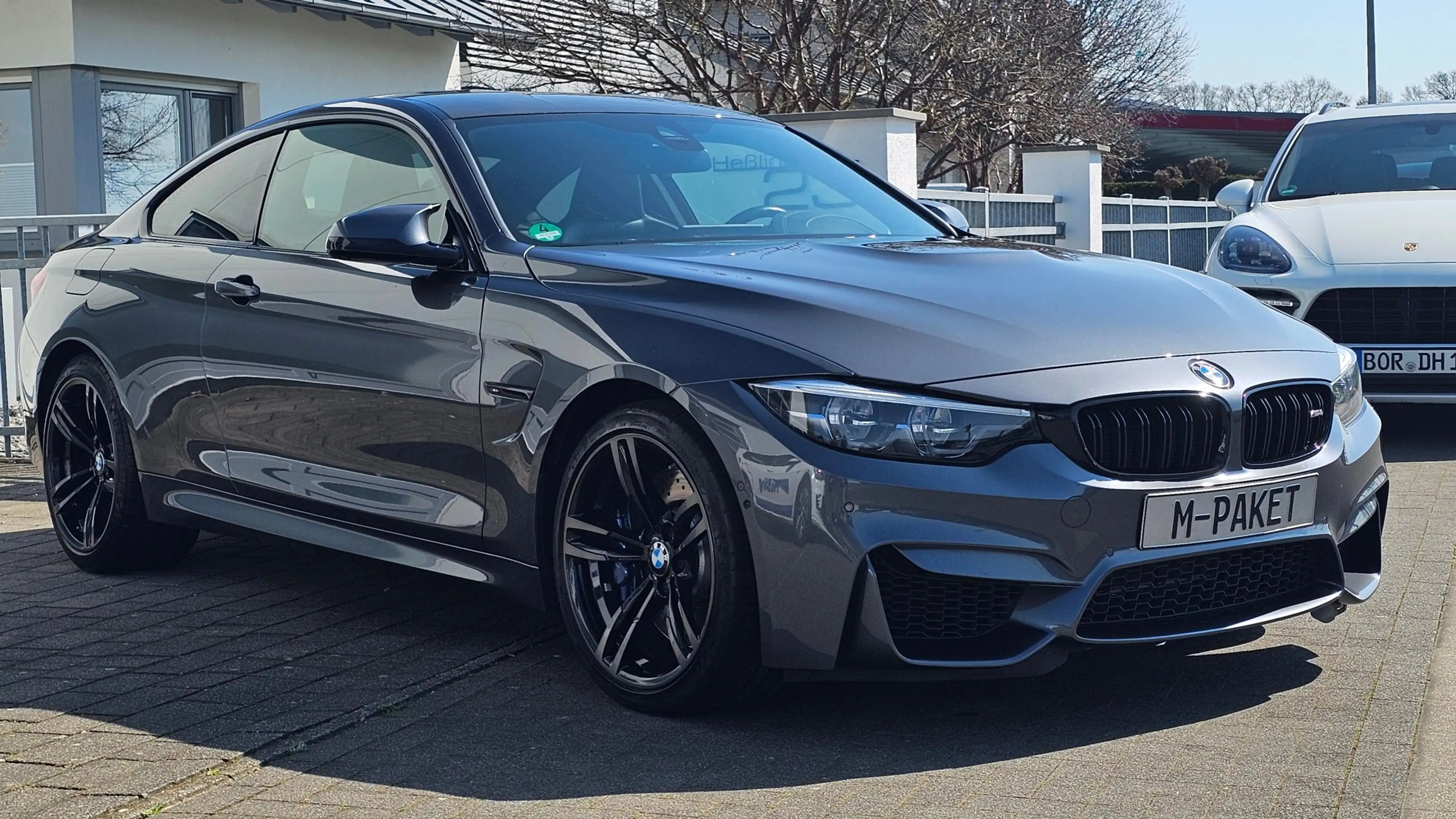 BMW M4 Competition Carbondach Headup