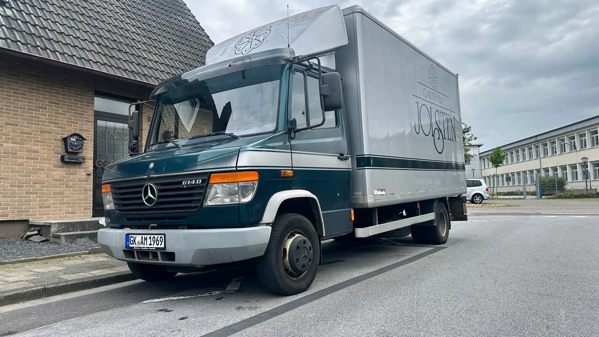 Mercedes-Benz Vario 614 D 668.323 Verde - 1