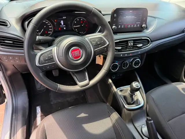 Fiat Tipo view 13