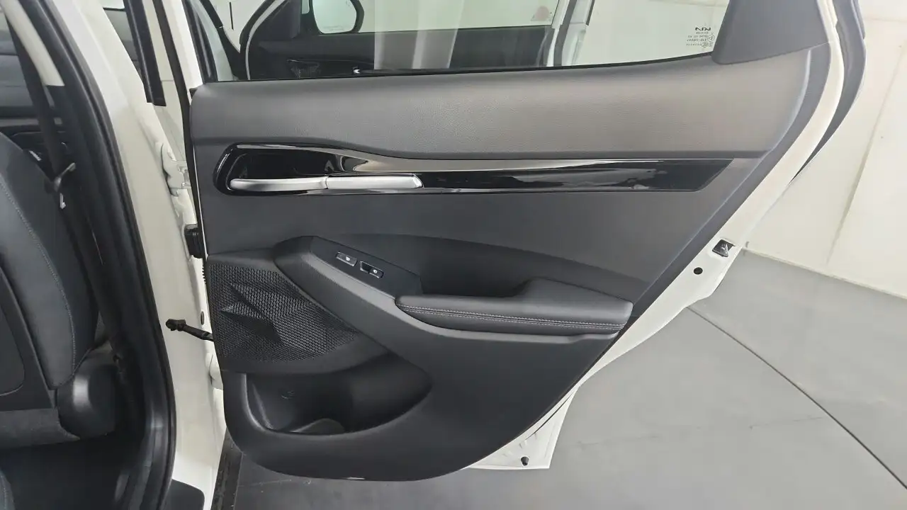 Kia Seltos снимка Kia Seltos