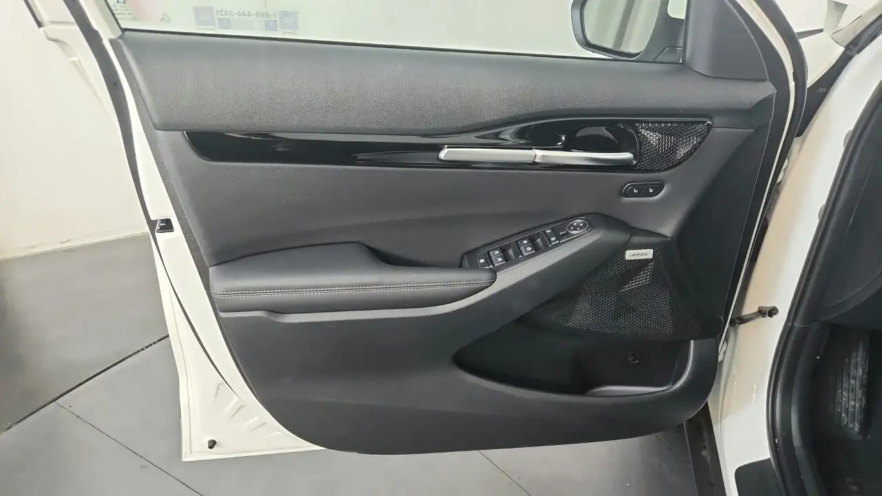 Kia Seltos снимка Kia Seltos