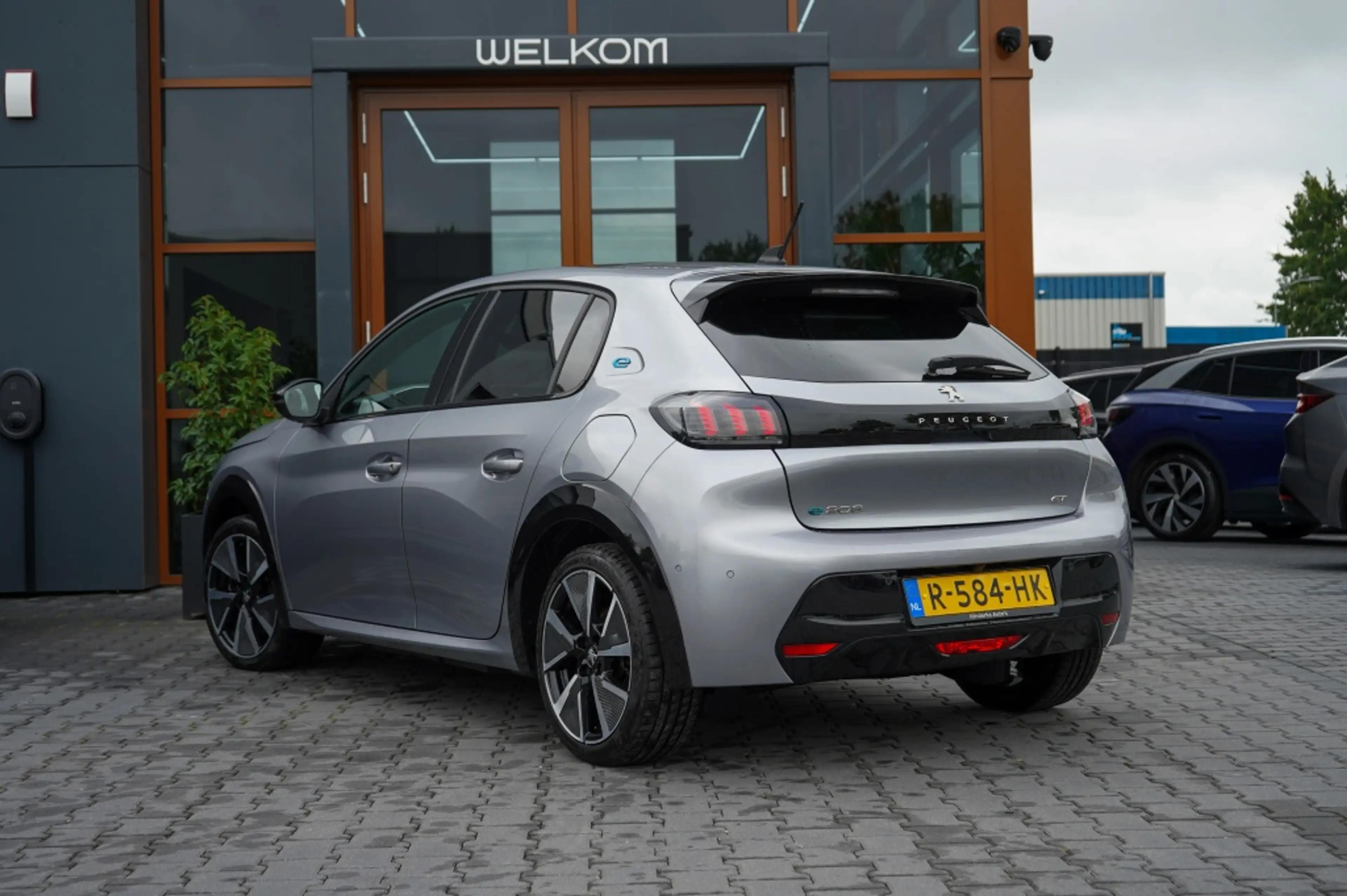 Peugeot e-208 GT Pack 50 kWh | 92,13% SOH | Pano | Stoelverwarmi — photo 3