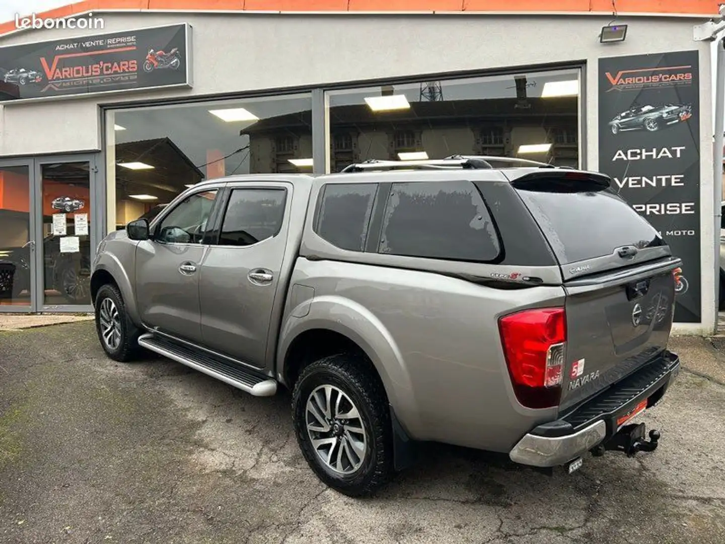 Nissan Navara IV Double Cabine 4x4 Pik-up 2.5 DCI 190 cv Garantie 12 mois TVA RECUPERABLE - 2