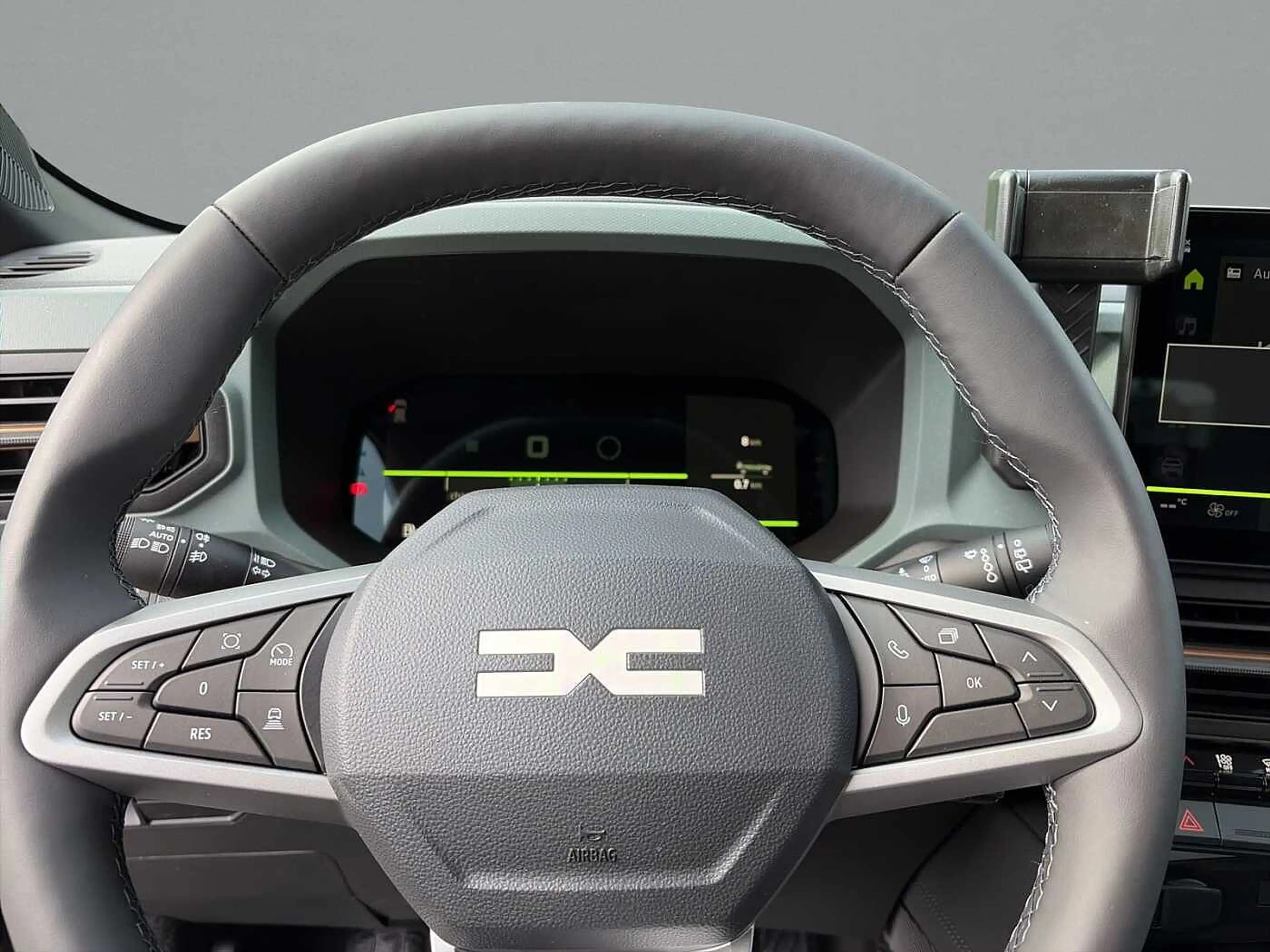 Dacia Bigster Extreme hybrid 155 el.Heckl. SHZ 360° Glasdach Nav — photo 15