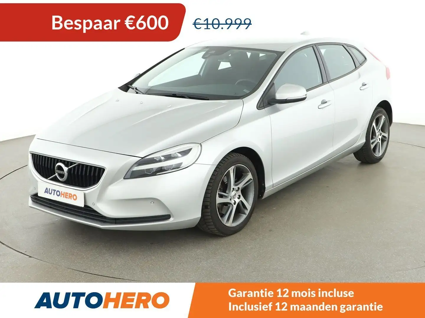 Volvo V40 2.0 T2 Momentum Grijs - 1