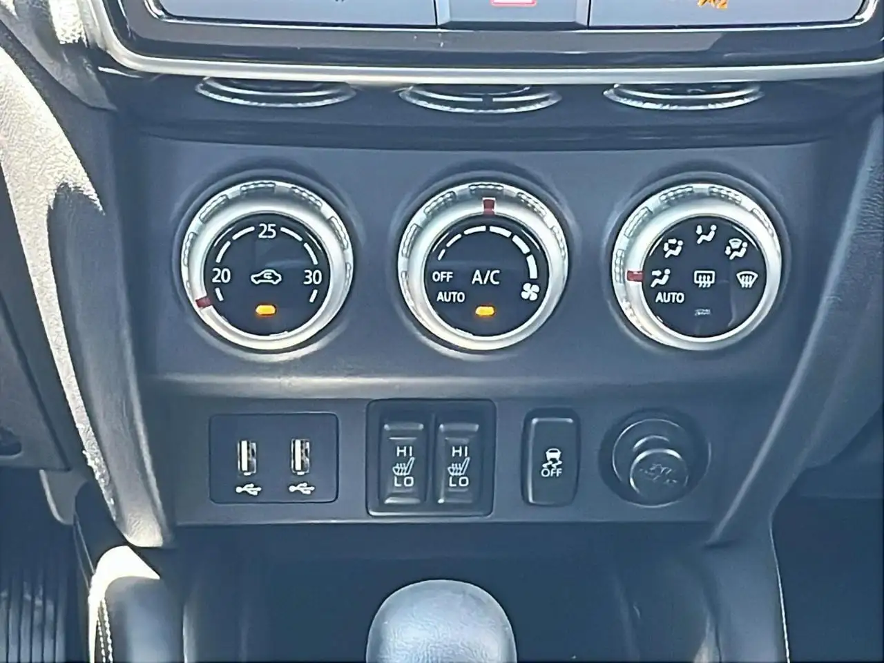 Mitsubishi RVR снимка Mitsubishi RVR