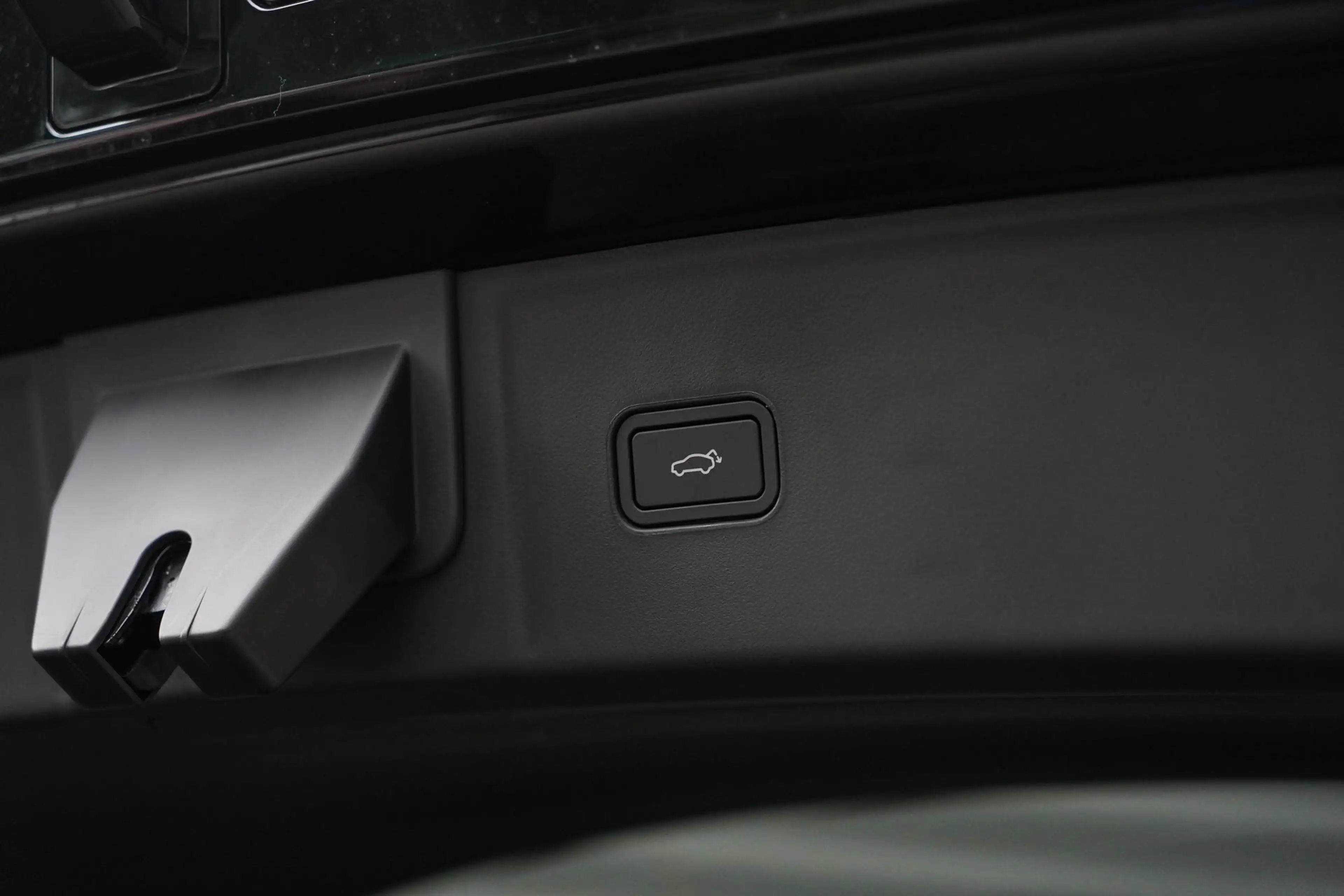 Lynk & Co 08 1.5 More | 200 KM Electrisch | Panorama Dak | Andr — photo 11