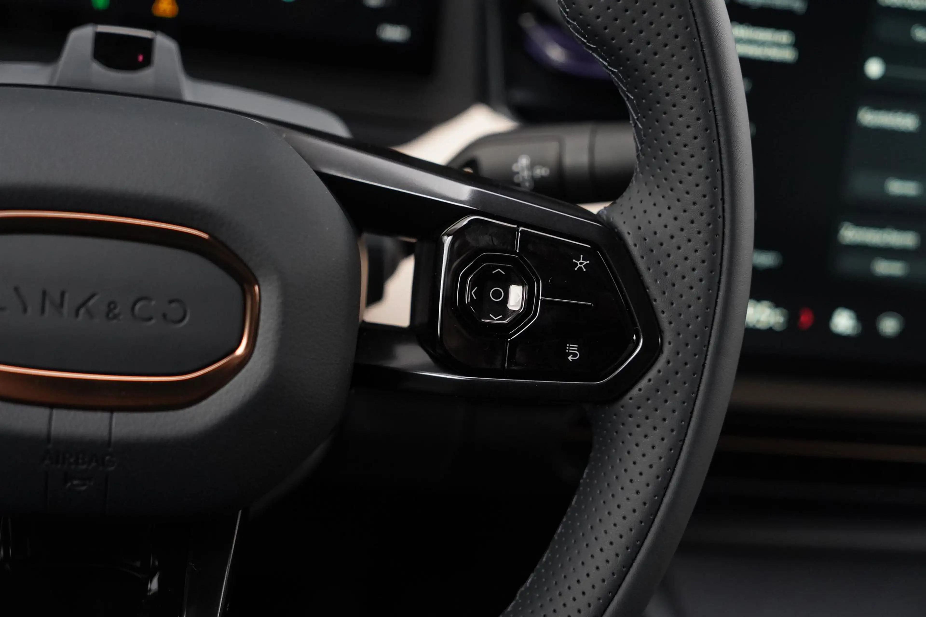 Lynk & Co 08 1.5 More | 200 KM Electrisch | Panorama Dak | Andr — photo 13