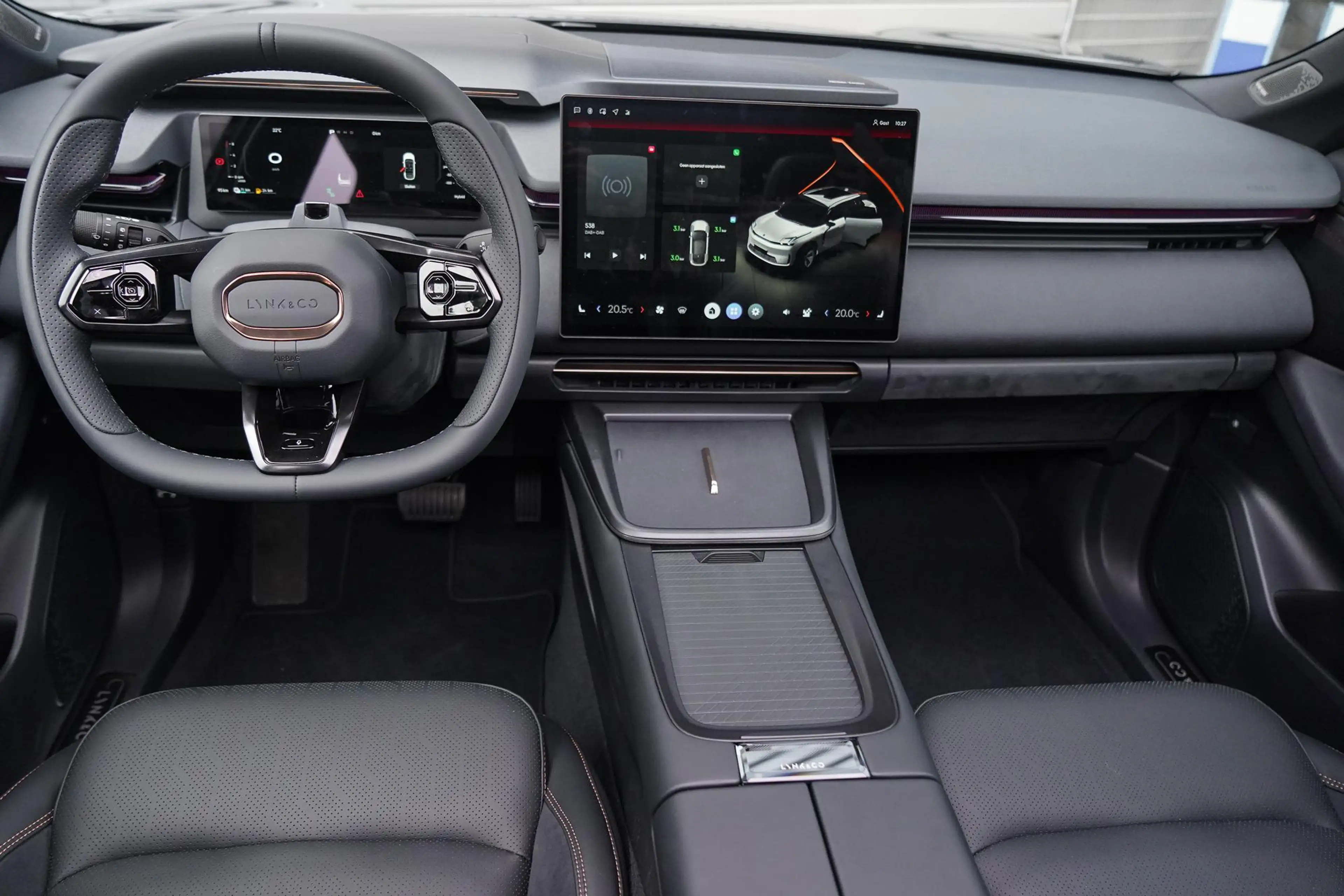 Lynk & Co 08 1.5 More | 200 KM Electrisch | Panorama Dak | Andr — photo 8