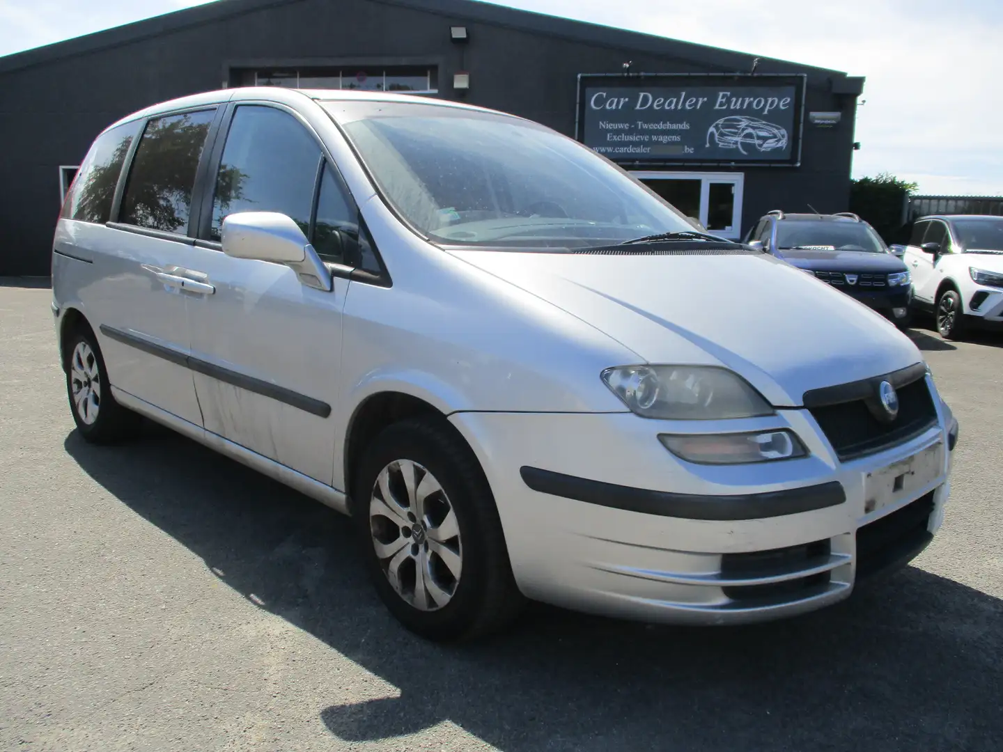 Fiat Ulysse Ulysse 2.0 JTD  7-Places Gris - 2