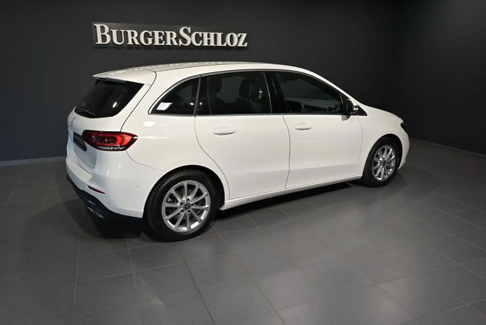 Mercedes-Benz B 200 PROGRESSIVE/LED/NAVI/MBUX/AHK/DAB/SHZ Weiß - 2
