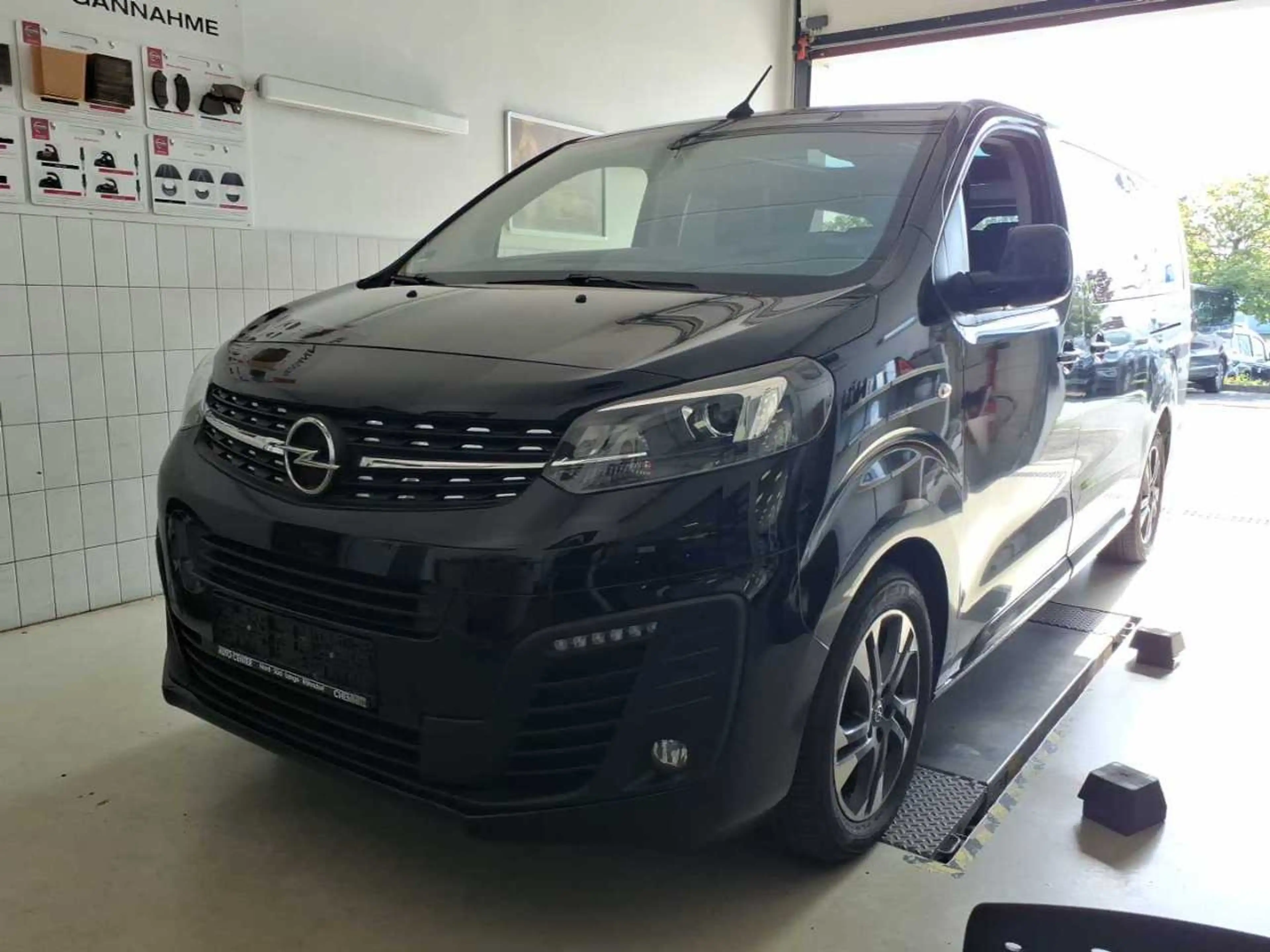 Opel Zafira Life AT8 L Tourer HUD/BiXenon/Leder/Navi — photo 4