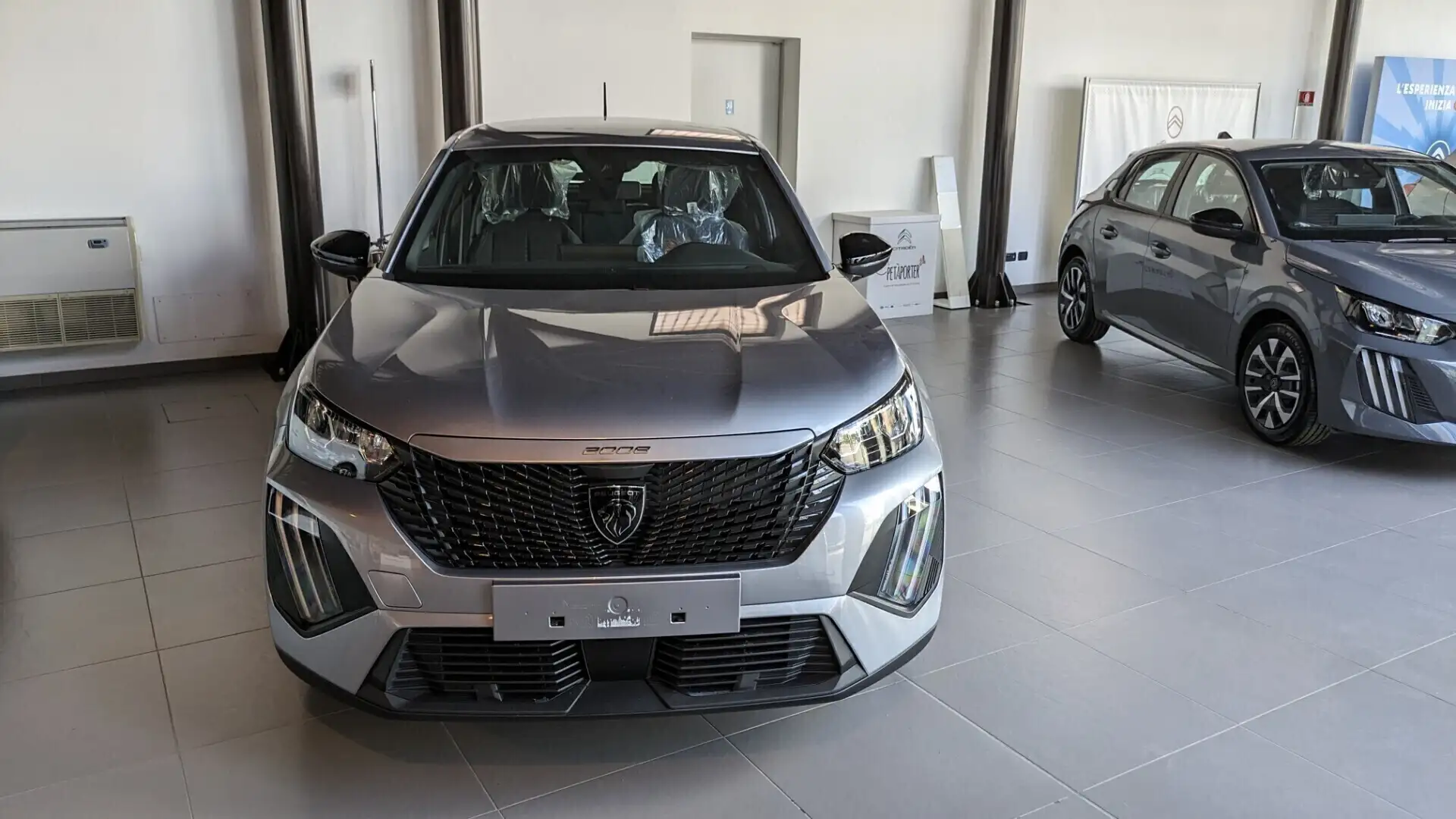 Peugeot 2008 100 S&S ACTIVE Grigio - 2