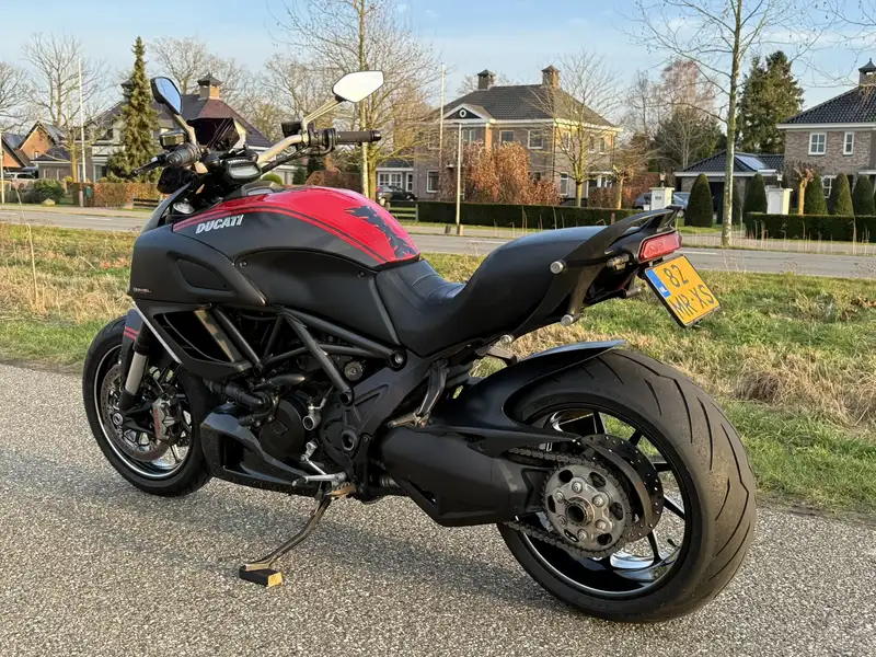 Ducati Diavel - foto 4