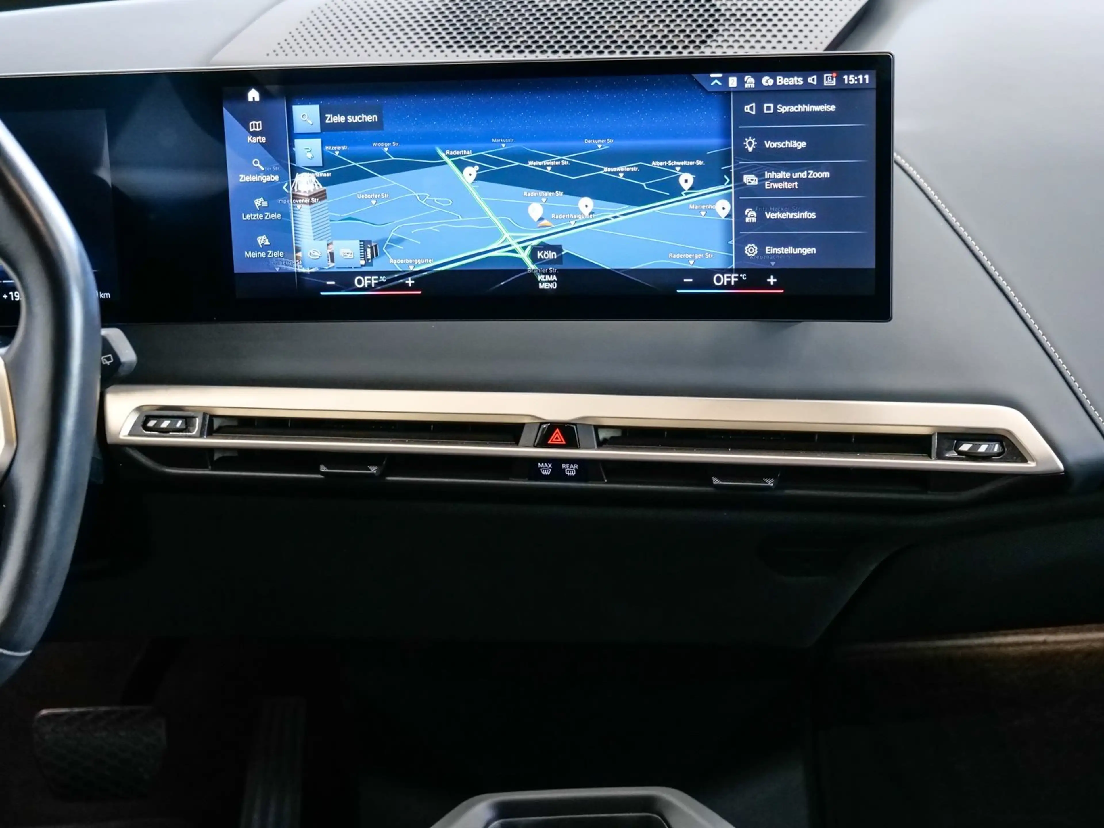 BMW iX xDrive40 M-Sport Aut Nav Laser h&k Drive+Park Komf — photo 14