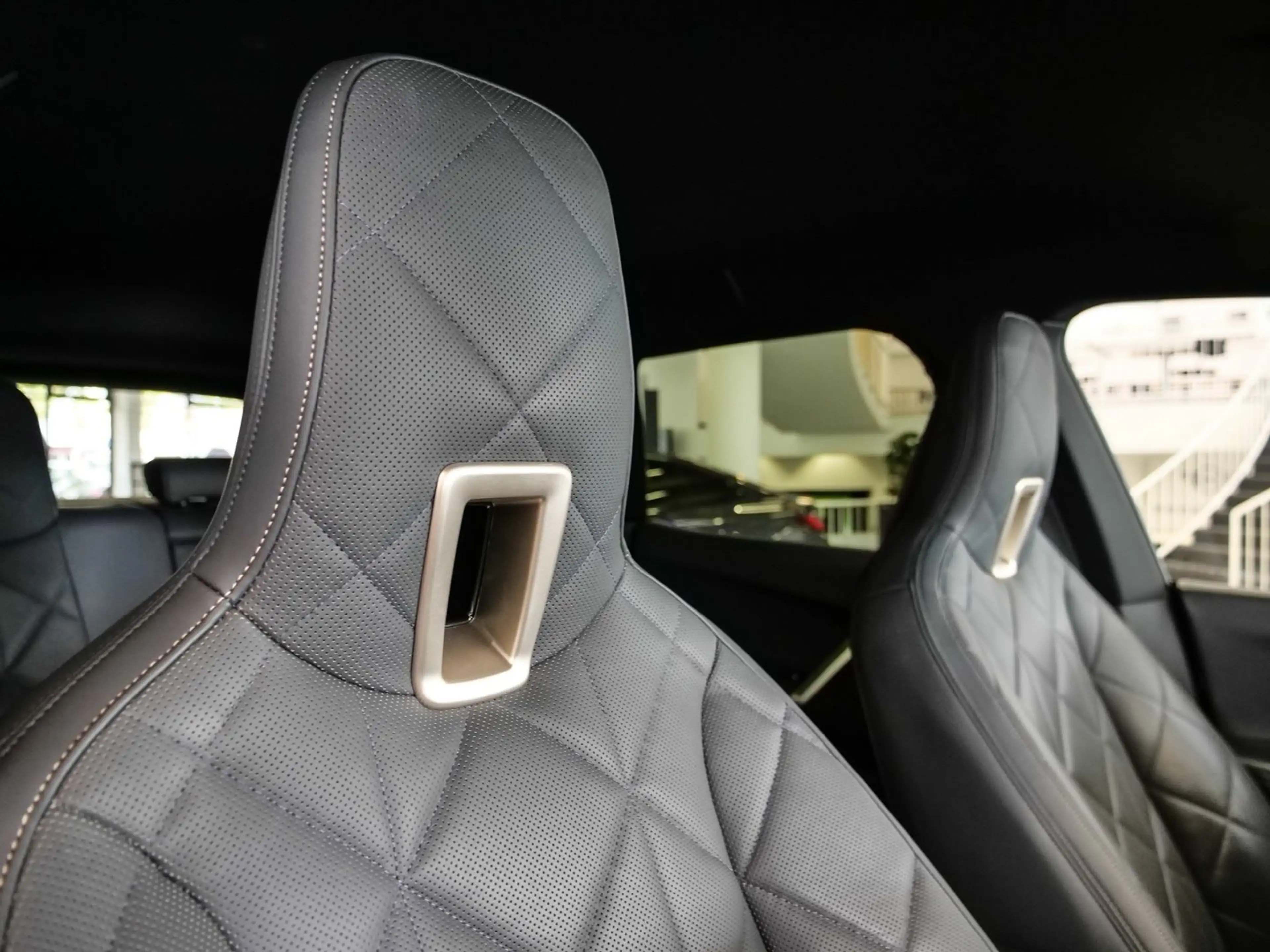 BMW iX xDrive40 M-Sport Aut Nav Laser h&k Drive+Park Komf — photo 19