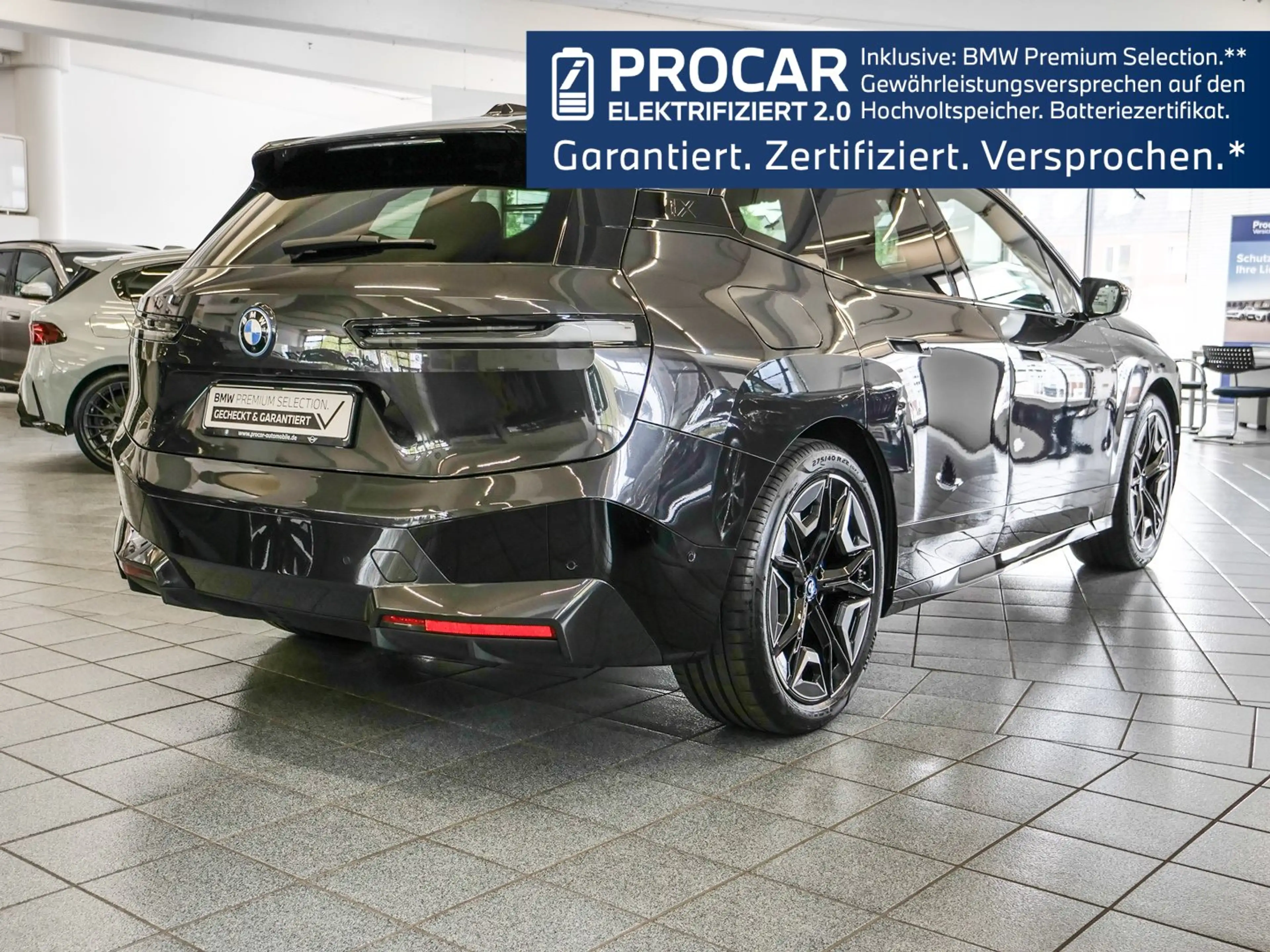BMW iX xDrive40 M-Sport Aut Nav Laser h&k Drive+Park Komf — photo 2