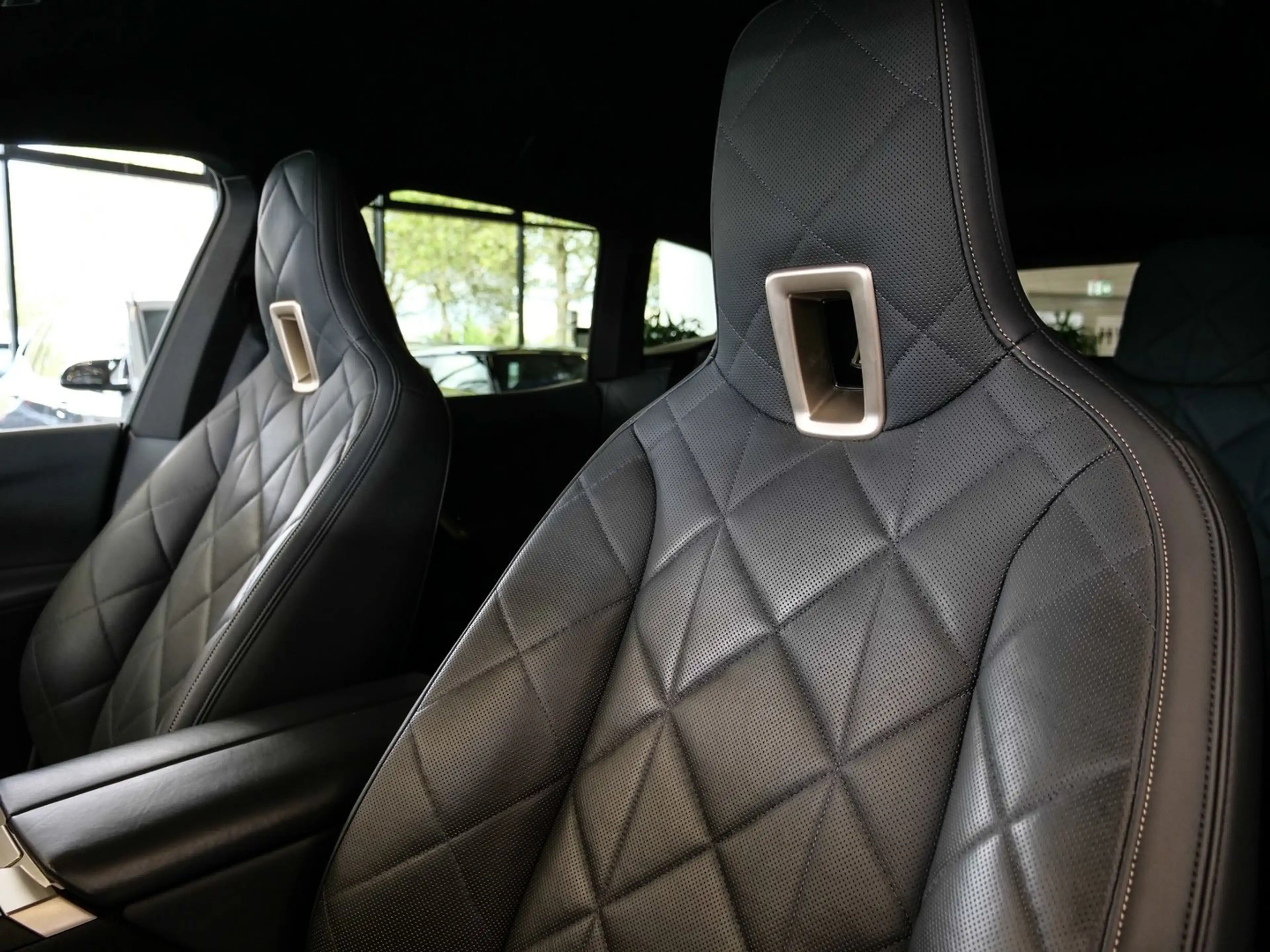 BMW iX xDrive40 M-Sport Aut Nav Laser h&k Drive+Park Komf — photo 11