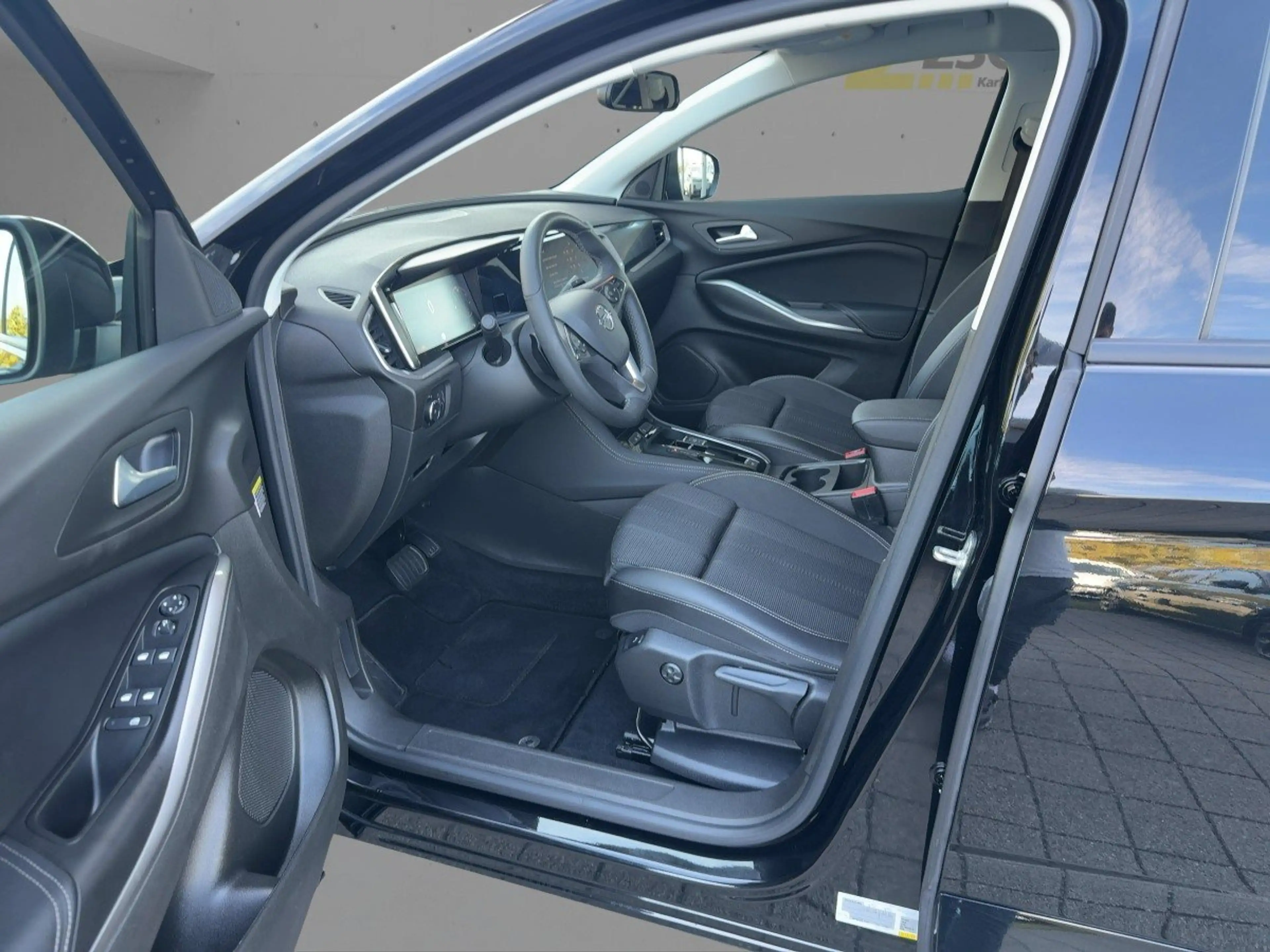 Opel Grandland 1.2 Turbo  GS Line AHK+LED+SHZ+2xKlima — photo 6