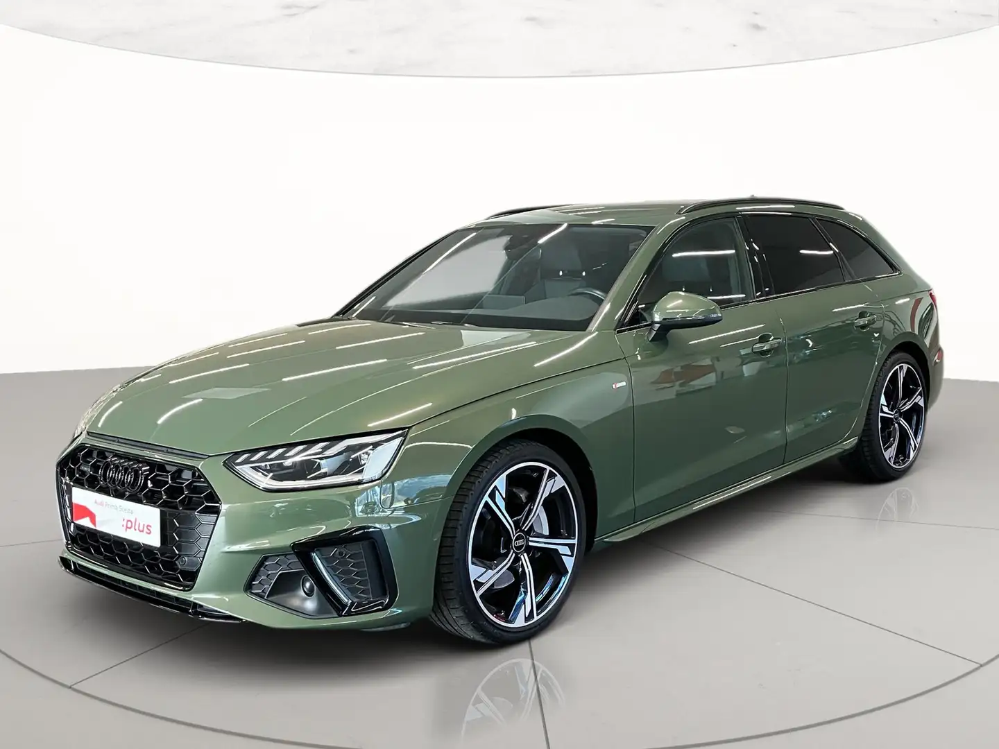 Audi A4 avant 40 2.0 tdi mhev s line edition quattro 204cv Vert - 1