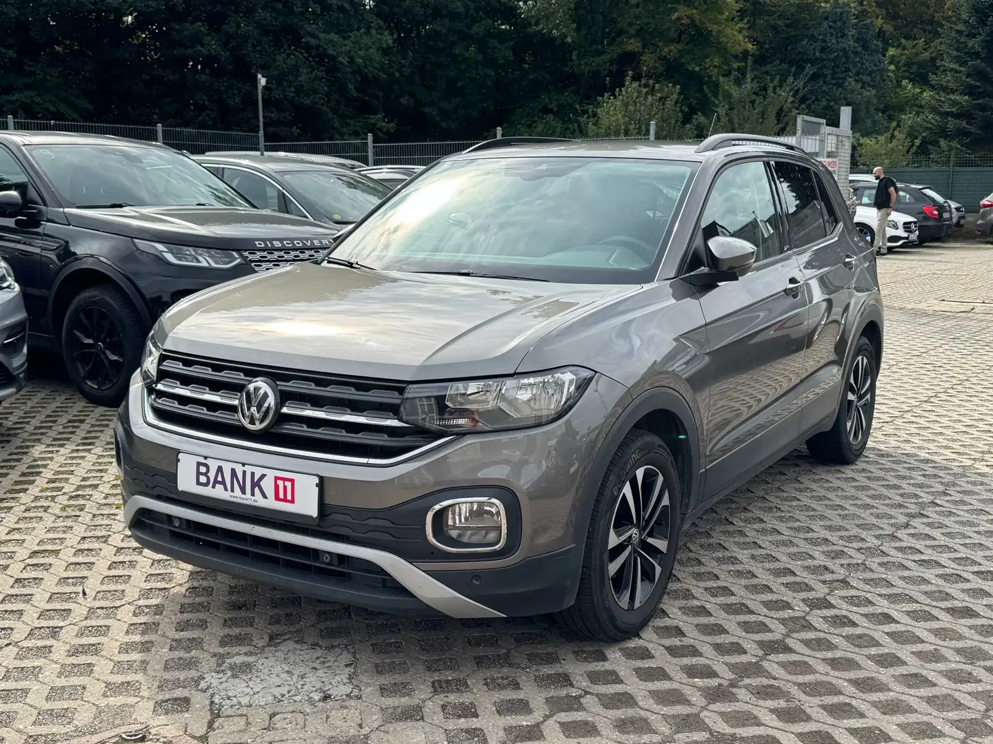Volkswagen T-Cross United 1,0i*1:hand*Apple Carplay* Grau - 1