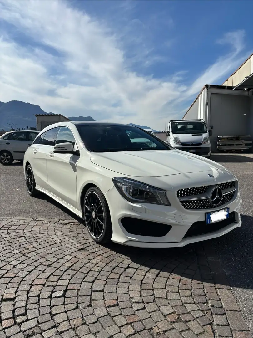 Mercedes-Benz CLA 220 Shooting Brake d (cdi) Premium auto - 1