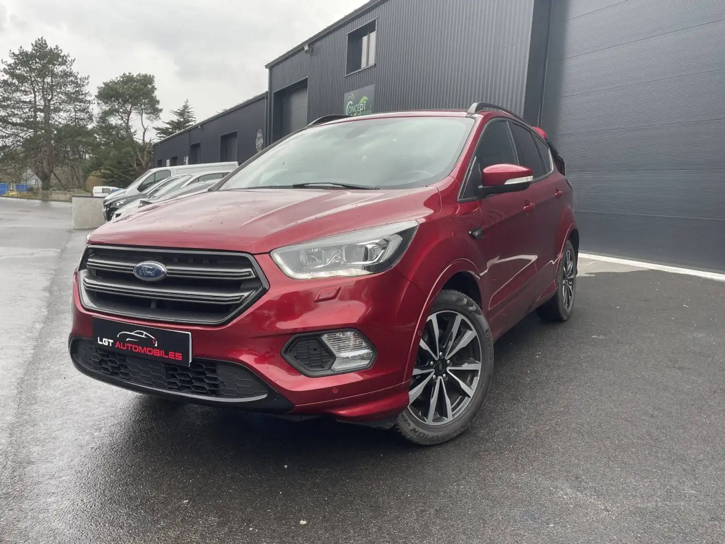 Ford Kuga II 2.0 TDCi 150ch Stop&Start ST-Line 4x2 Rouge - 2
