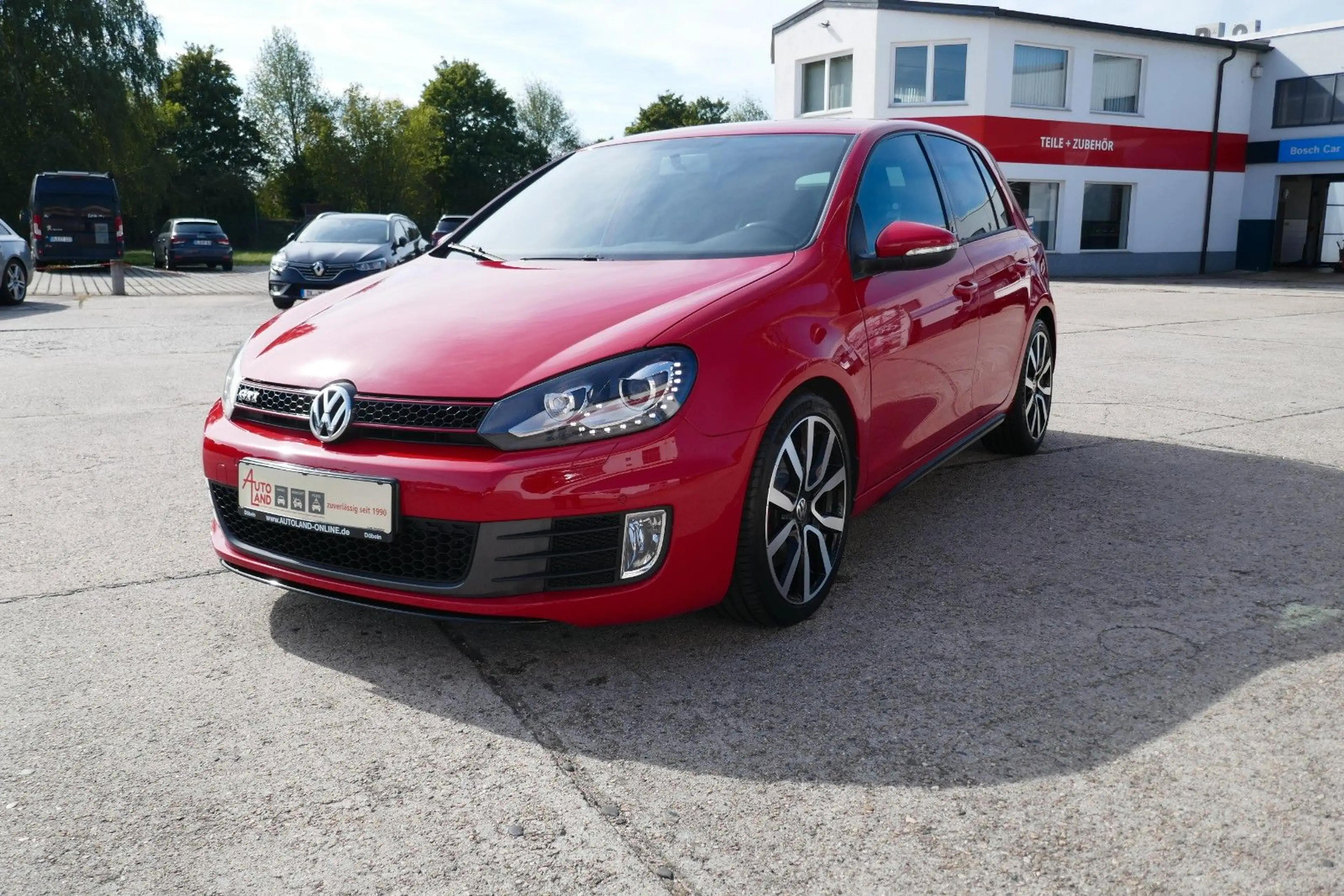 Volkswagen Golf VI GTI adidas Schiebedach/Navi/Alarm — photo 6