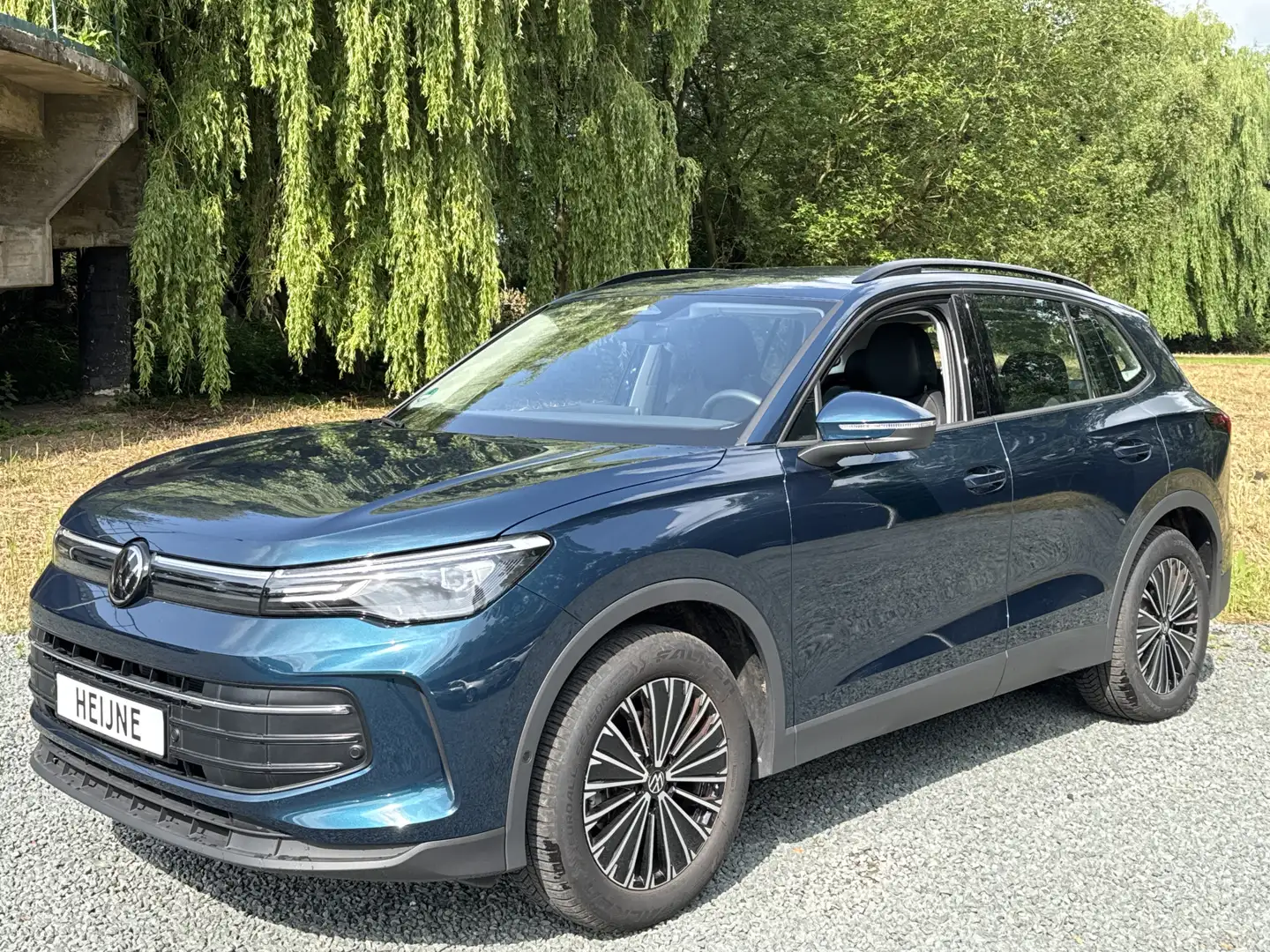 Volkswagen Tiguan 1.5 eTSI DSG LIFE EDITION NAVI/CARPLAY/TREKHAAK Blauw - 2